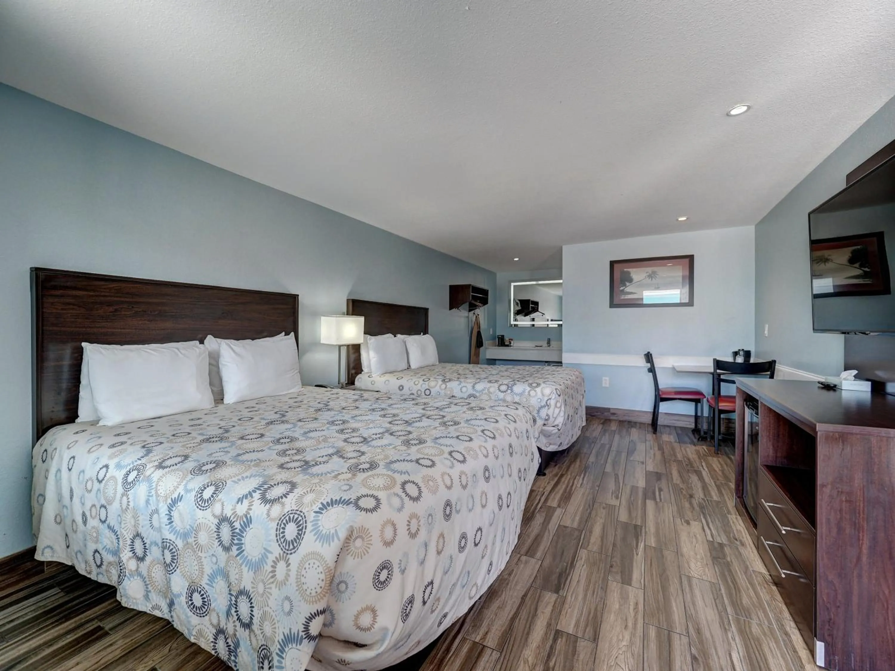 Bed in Ocean's Edge Hotel, Port Aransas,TX
