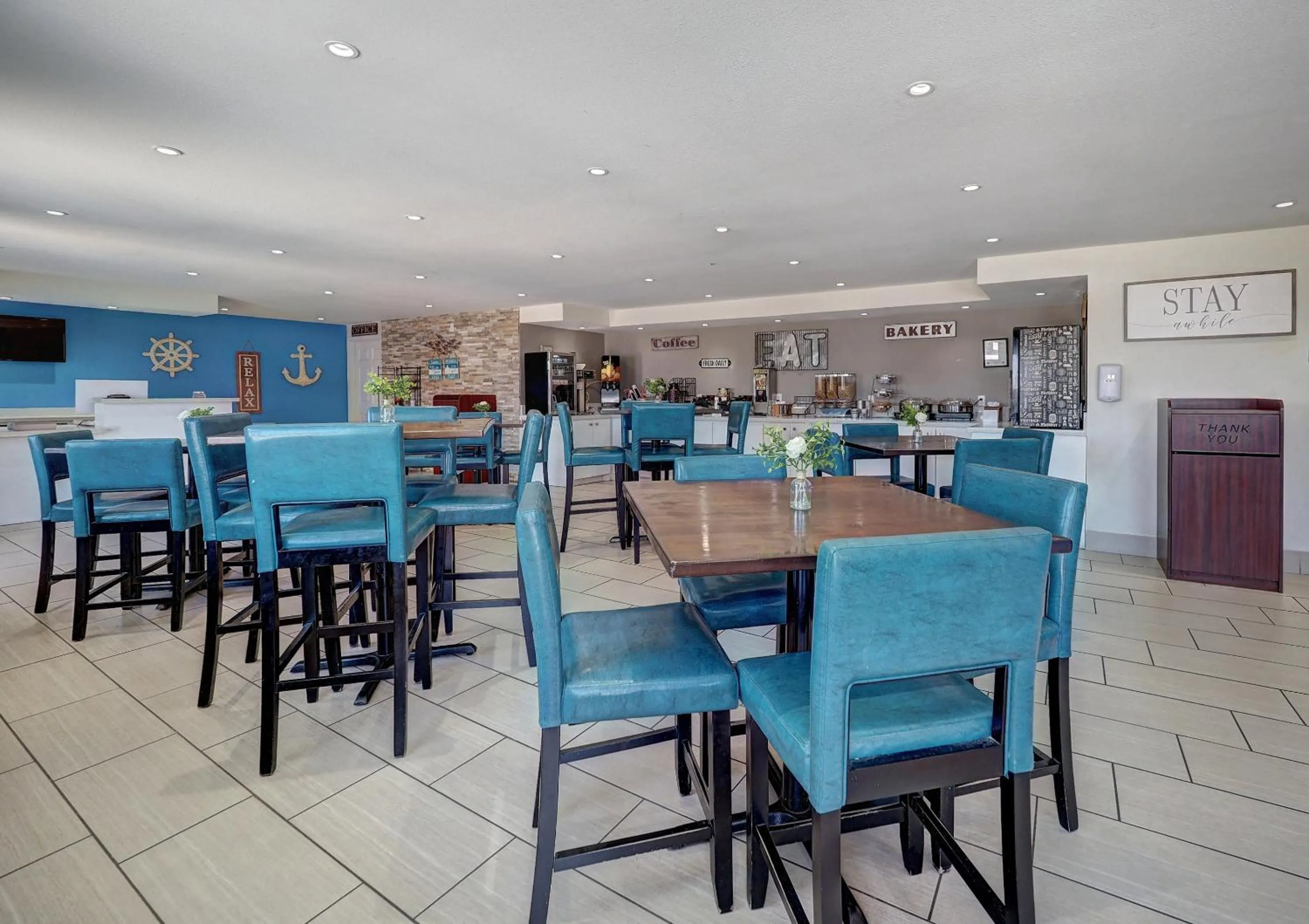 Seating area in Ocean's Edge Hotel, Port Aransas,TX