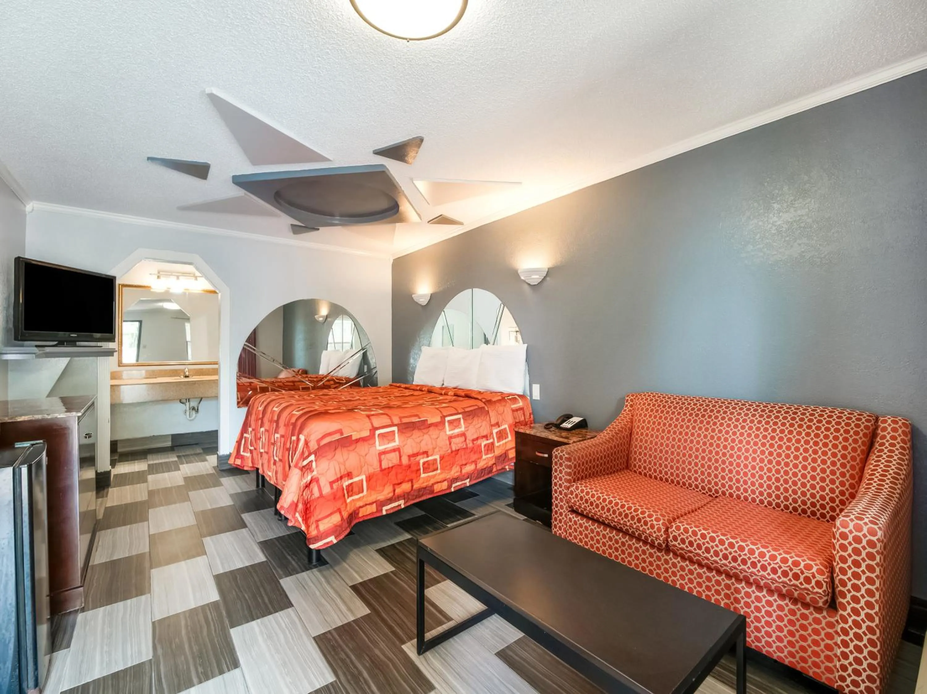 Bedroom in OYO Hotel Houston I-69 & I-610