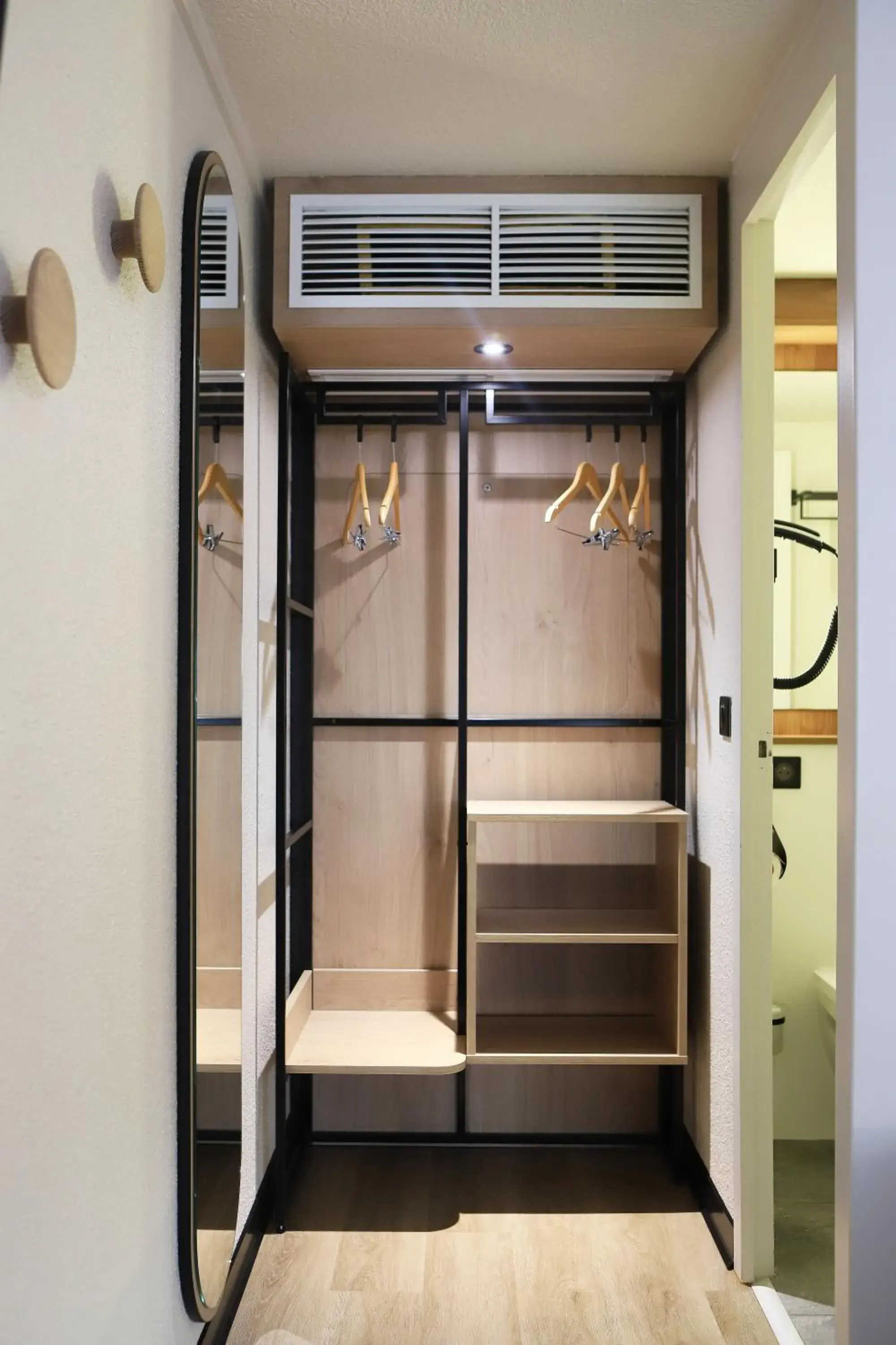 Bedroom in Campanile Toulouse Balma - Cité de l'Espace Bedroom in Campanile Toulouse Balma - Cité de l'Espace