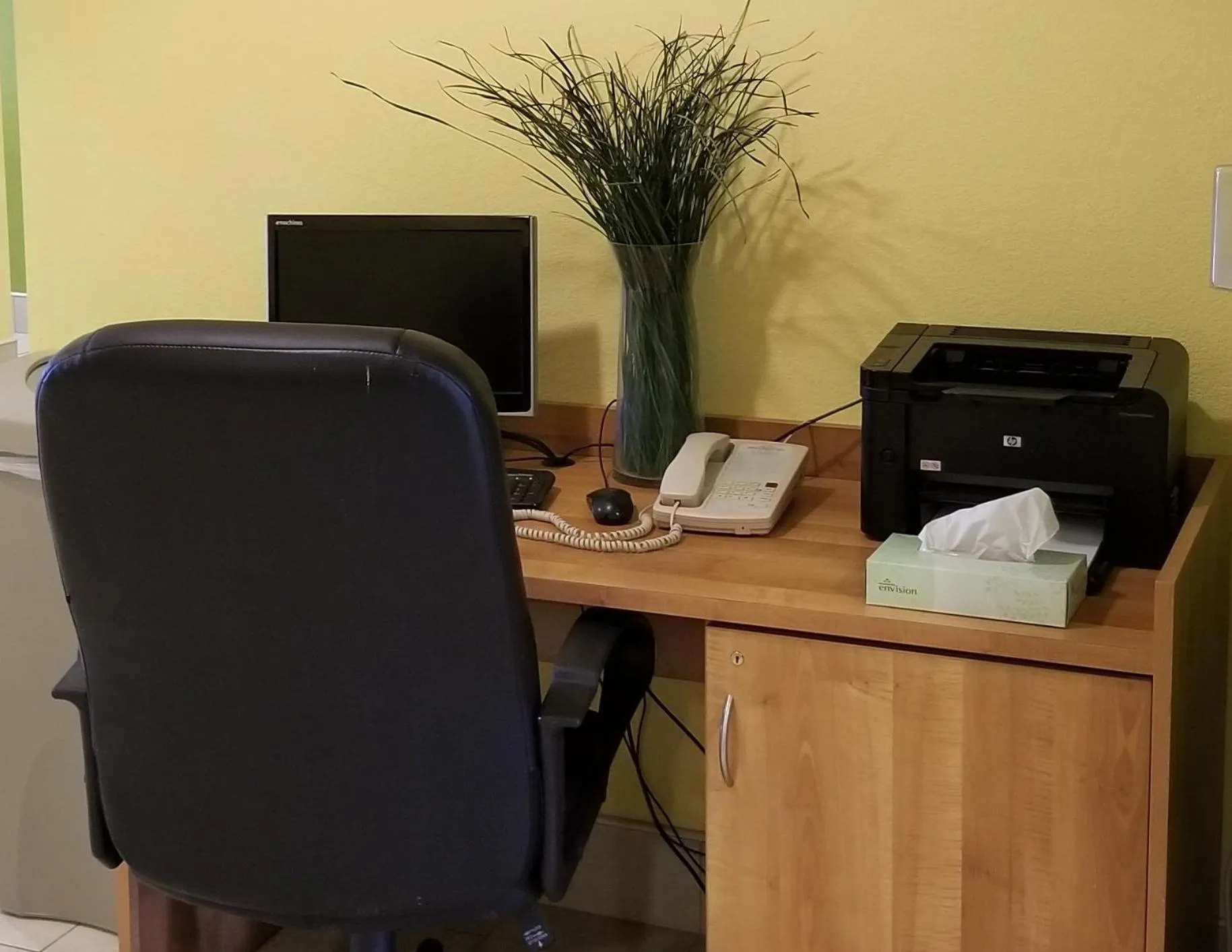 Business facilities in Microtel Inn & Suites by Wyndham Delphos