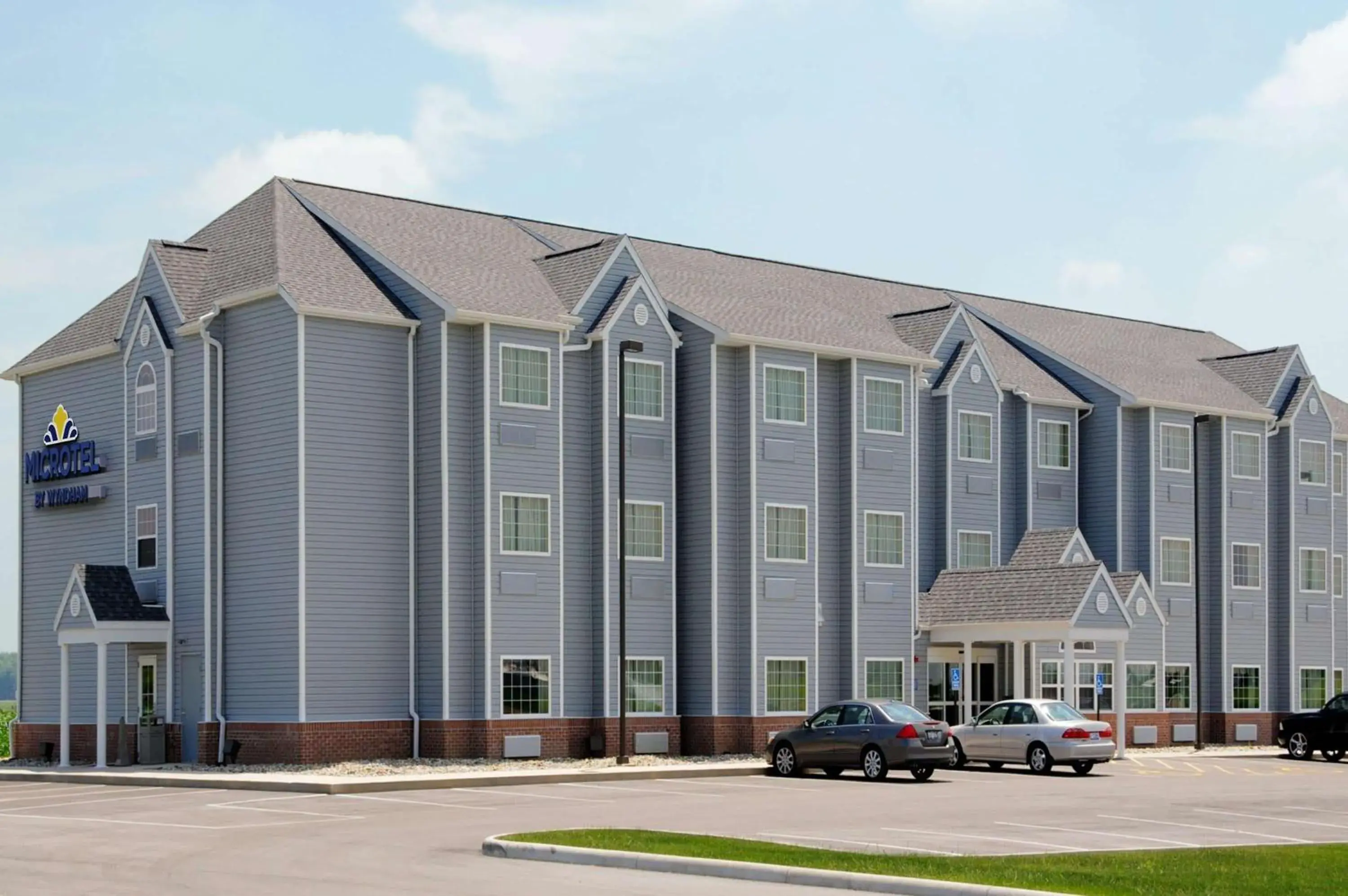 Property building in Microtel Inn & Suites by Wyndham Delphos Property building in Microtel Inn & Suites by Wyndham Delphos