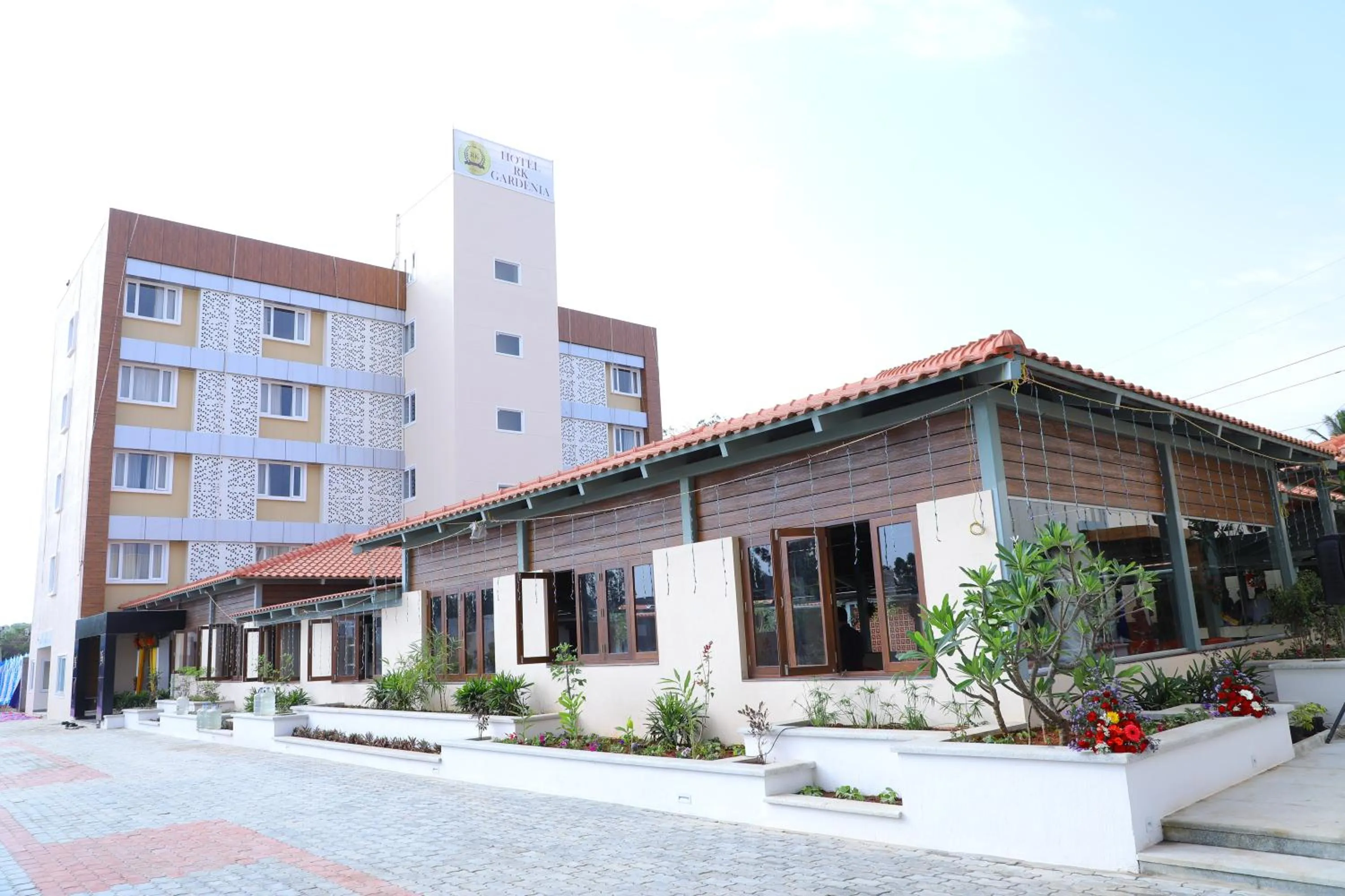 Property building in Hotel RK Gardenia