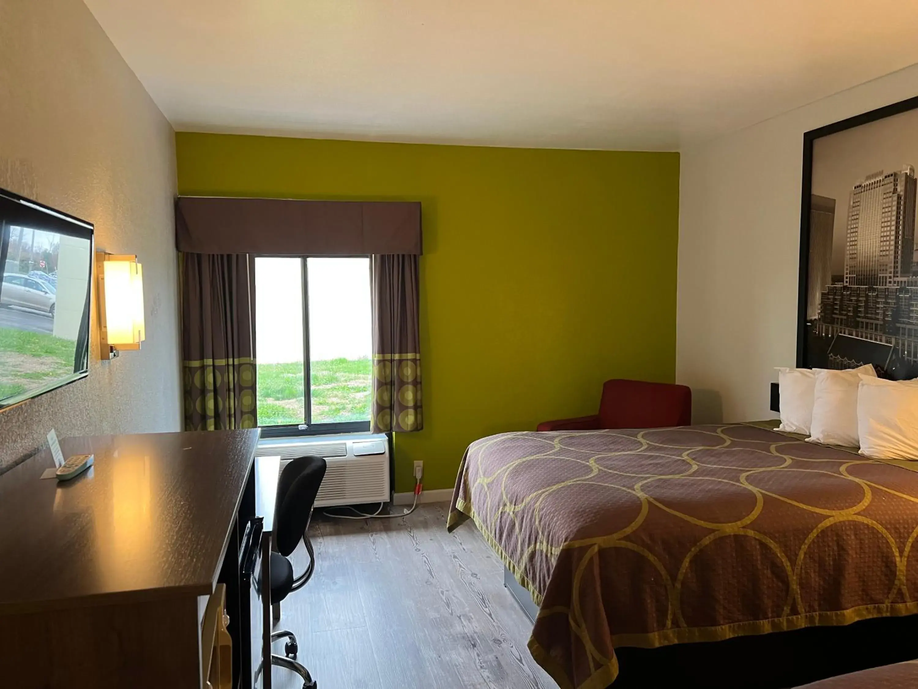 Queen Room with Two Queen Beds - Non-Smoking in Super 8 by Wyndham Clemmons - Bermuda Run - Winston-Salem I-40 Queen Room with Two Queen Beds - Non-Smoking in Super 8 by Wyndham Clemmons - Bermuda Run - Winston-Salem I-40