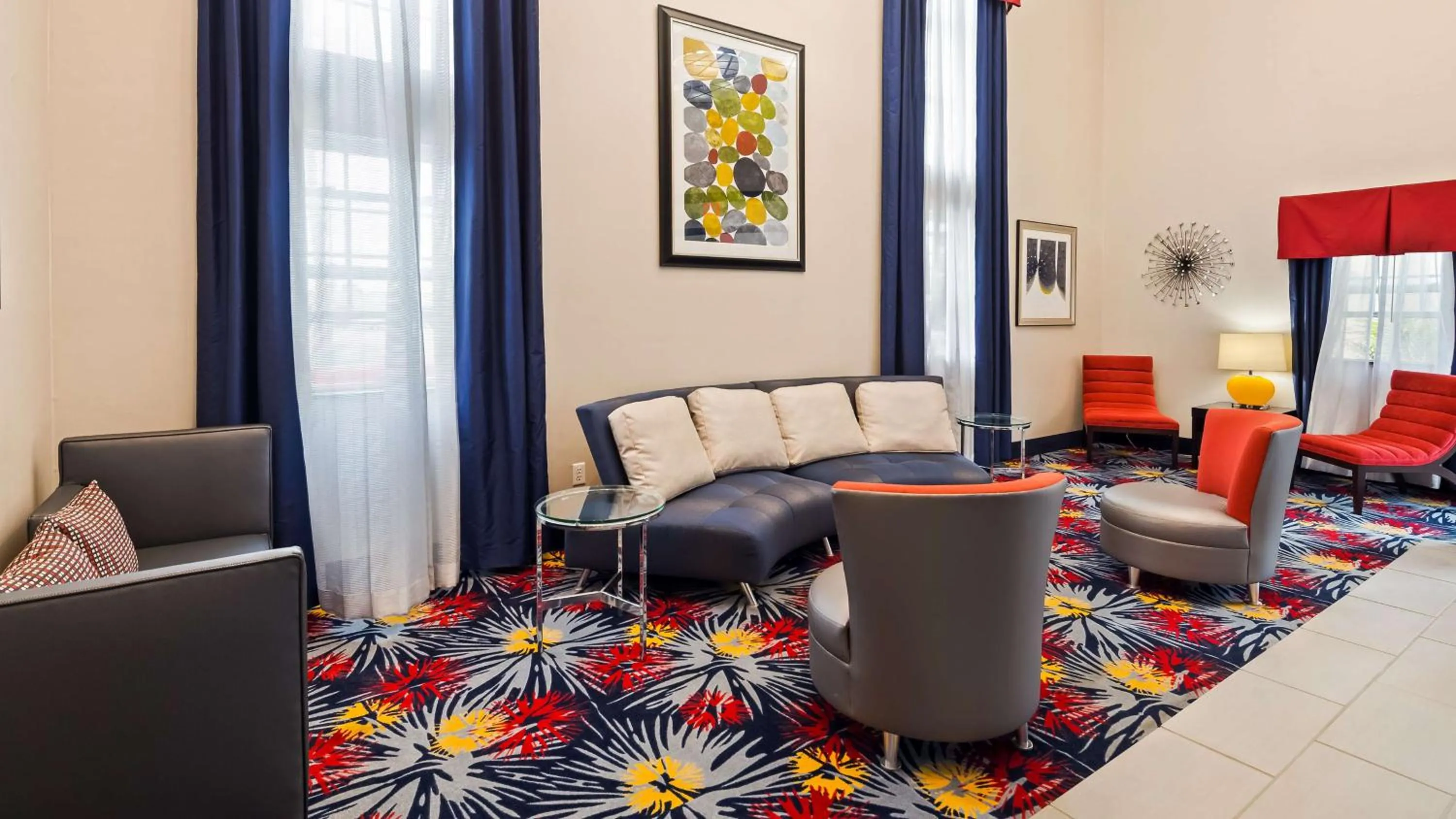 Lobby or reception in Best Western Elyria