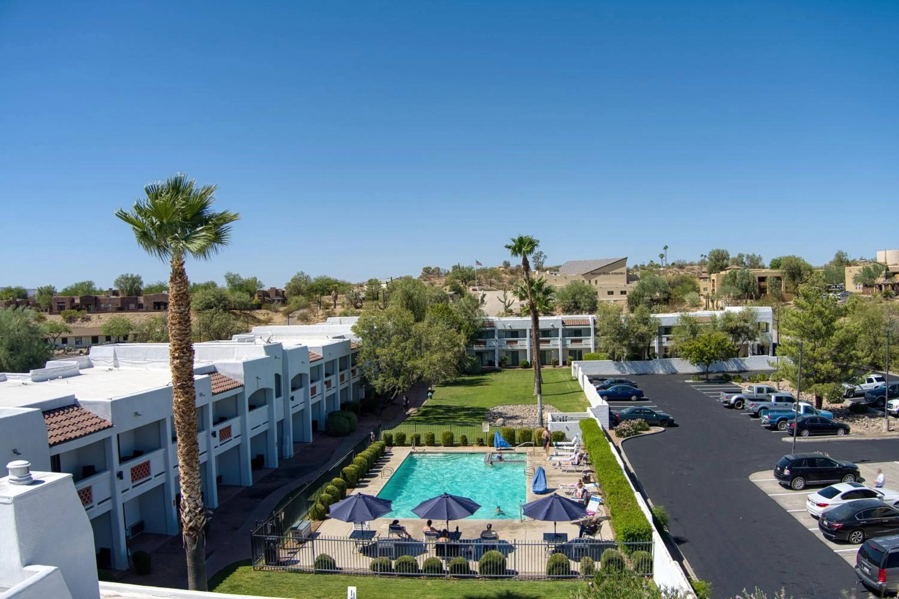 Pool view in Los Viajeros Inn