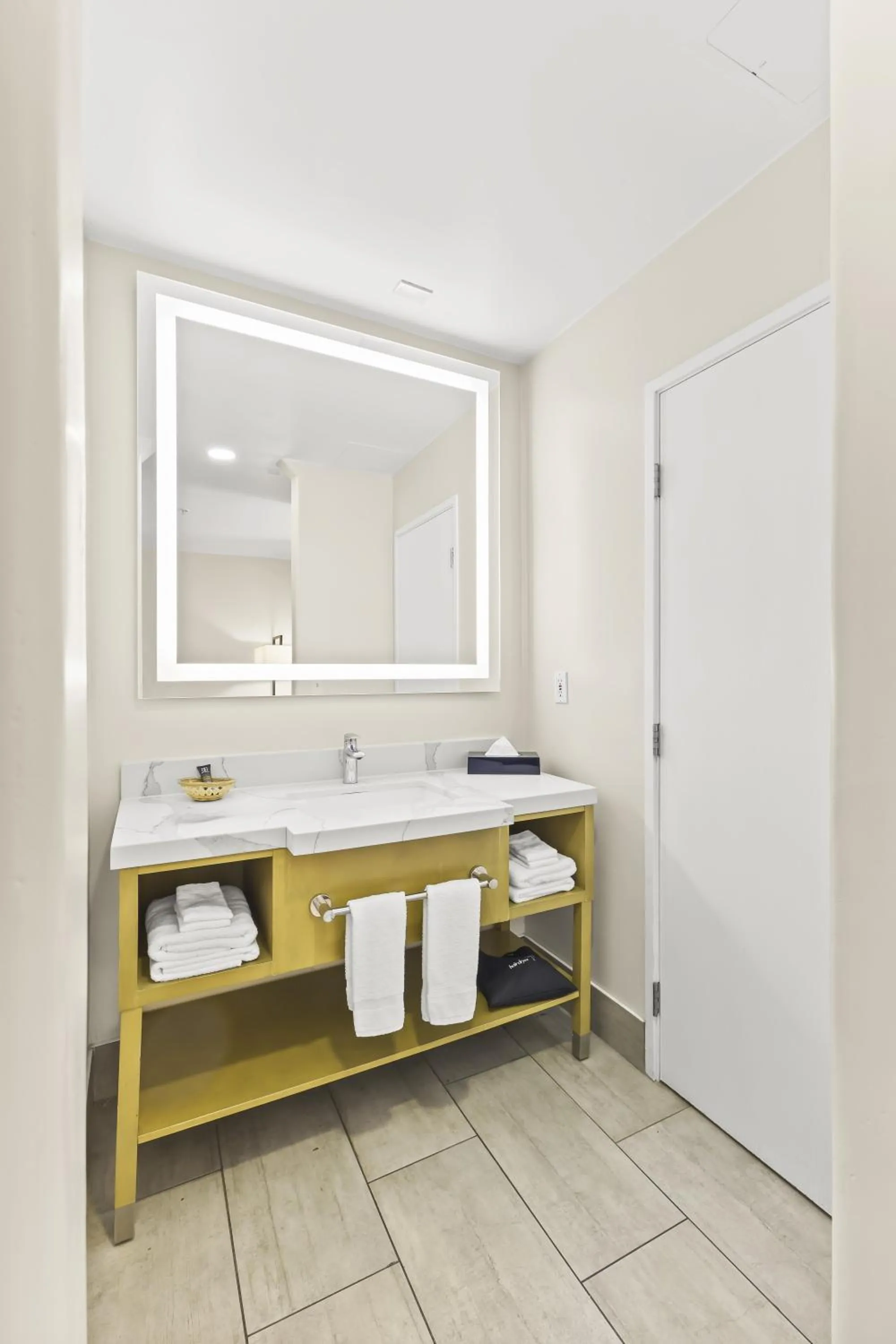 Bathroom in Los Viajeros Inn