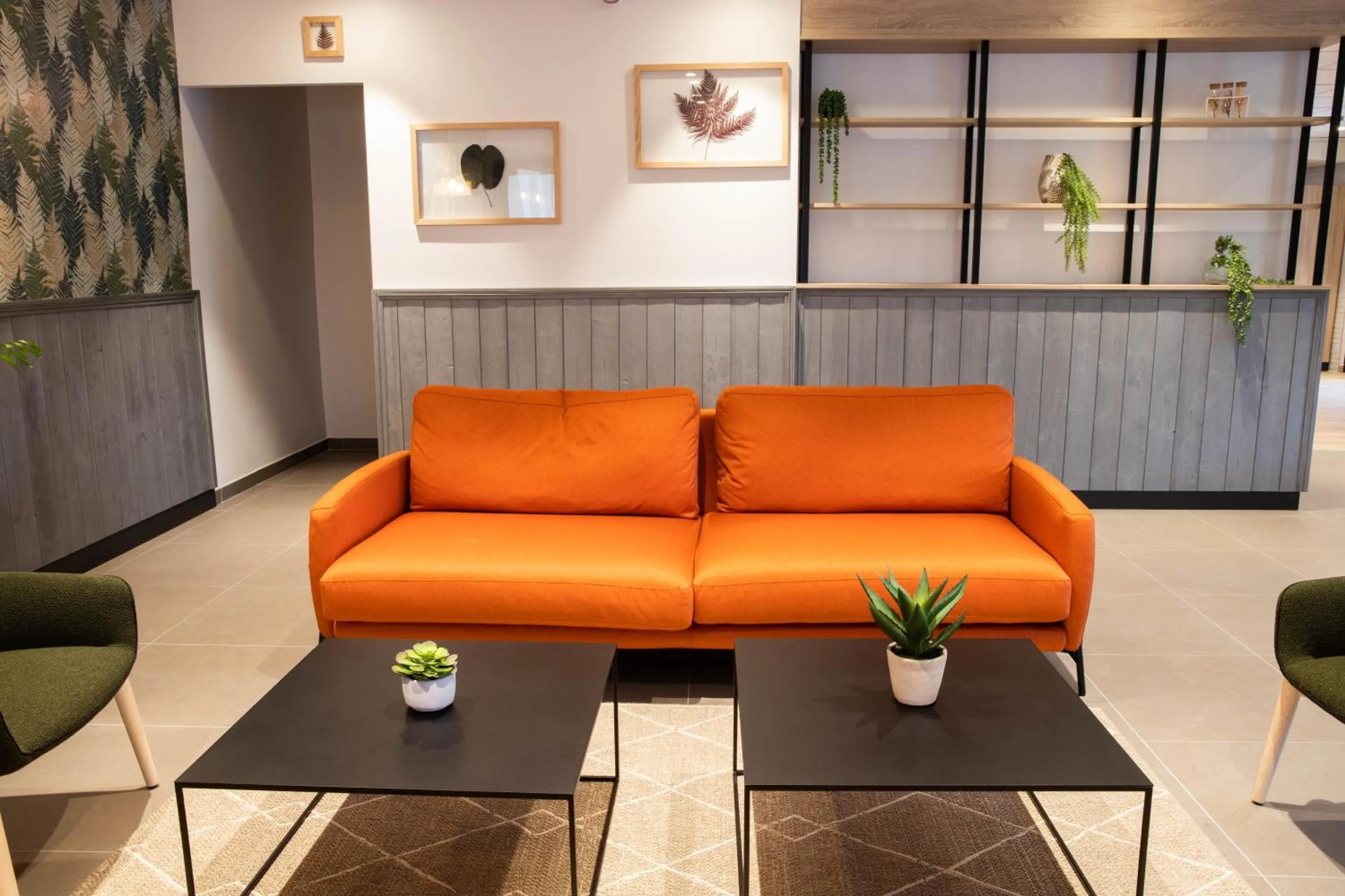 Lounge or bar in Campanile Narbonne A9/A61