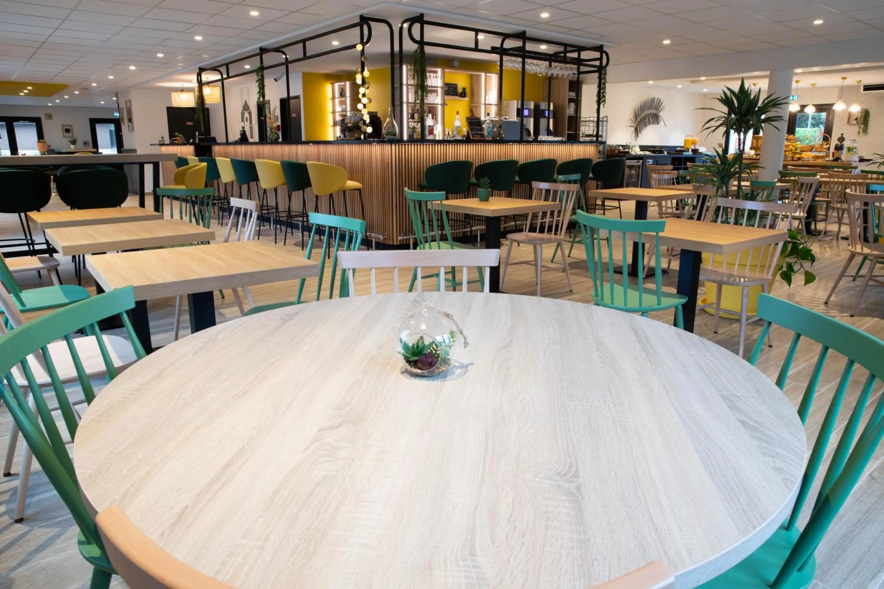 Restaurant/places to eat in Campanile Narbonne A9/A61