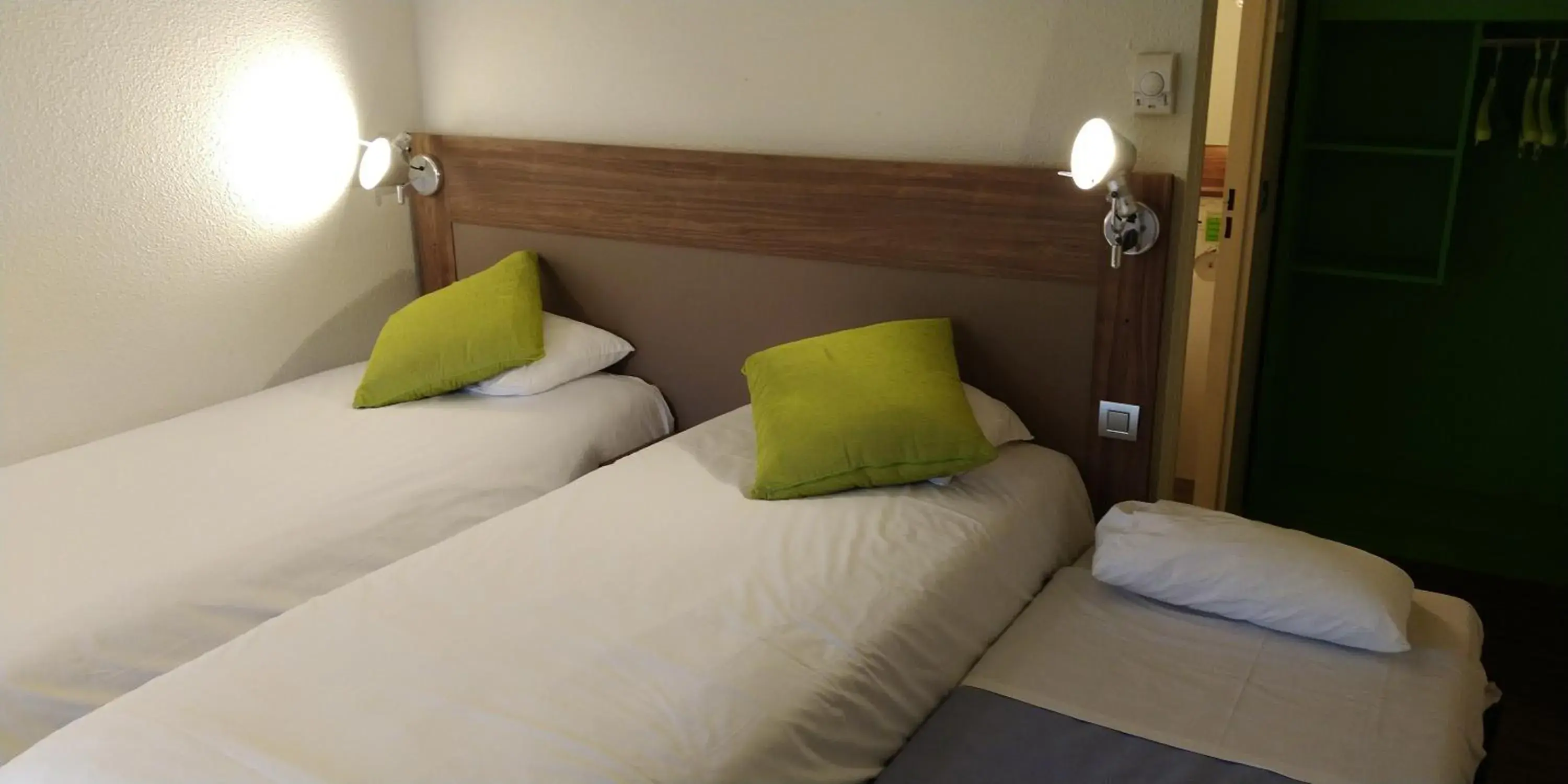 Bed in Campanile Narbonne A9/A61 Bed in Campanile Narbonne A9/A61