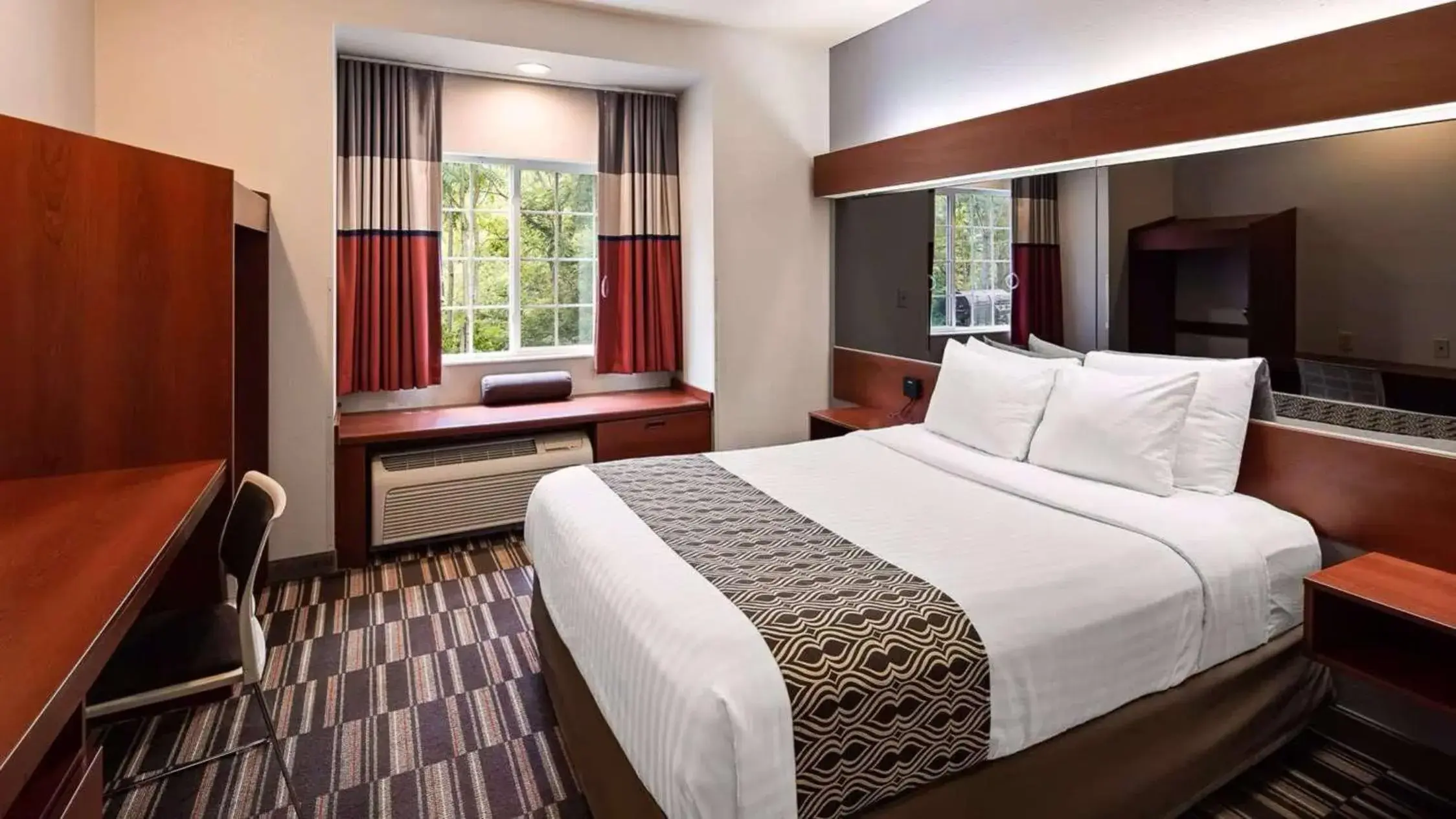 Bedroom, Bed in Sonesta Essential Morgantown Bedroom, Bed in Sonesta Essential Morgantown