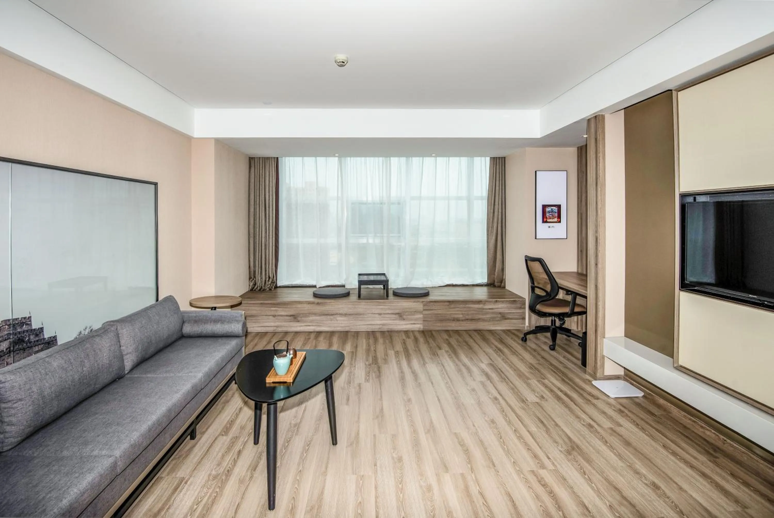 Atour Hotel Yuyang West Road