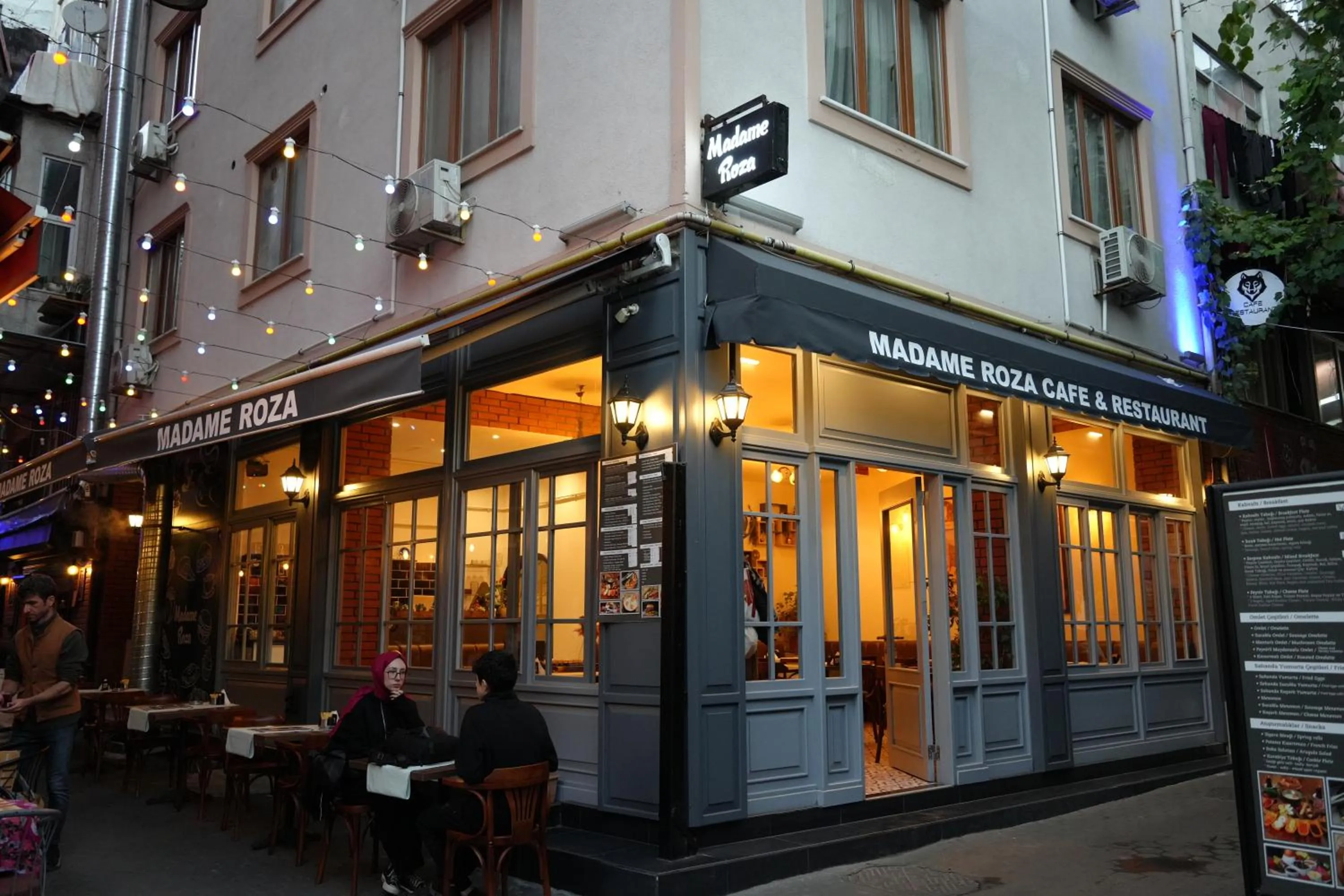 Property building in madame roza