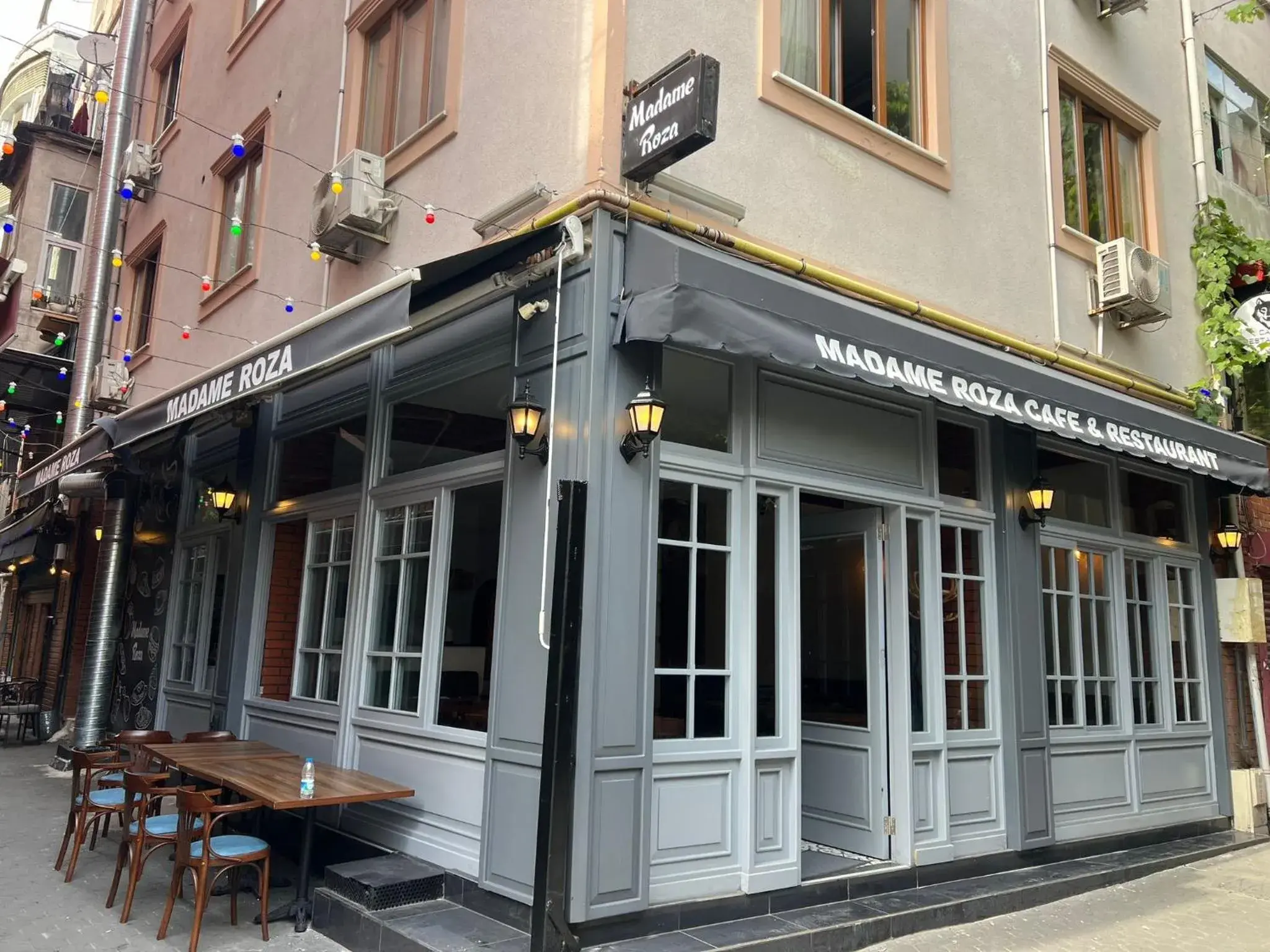 Property building in madame roza Property building in madame roza