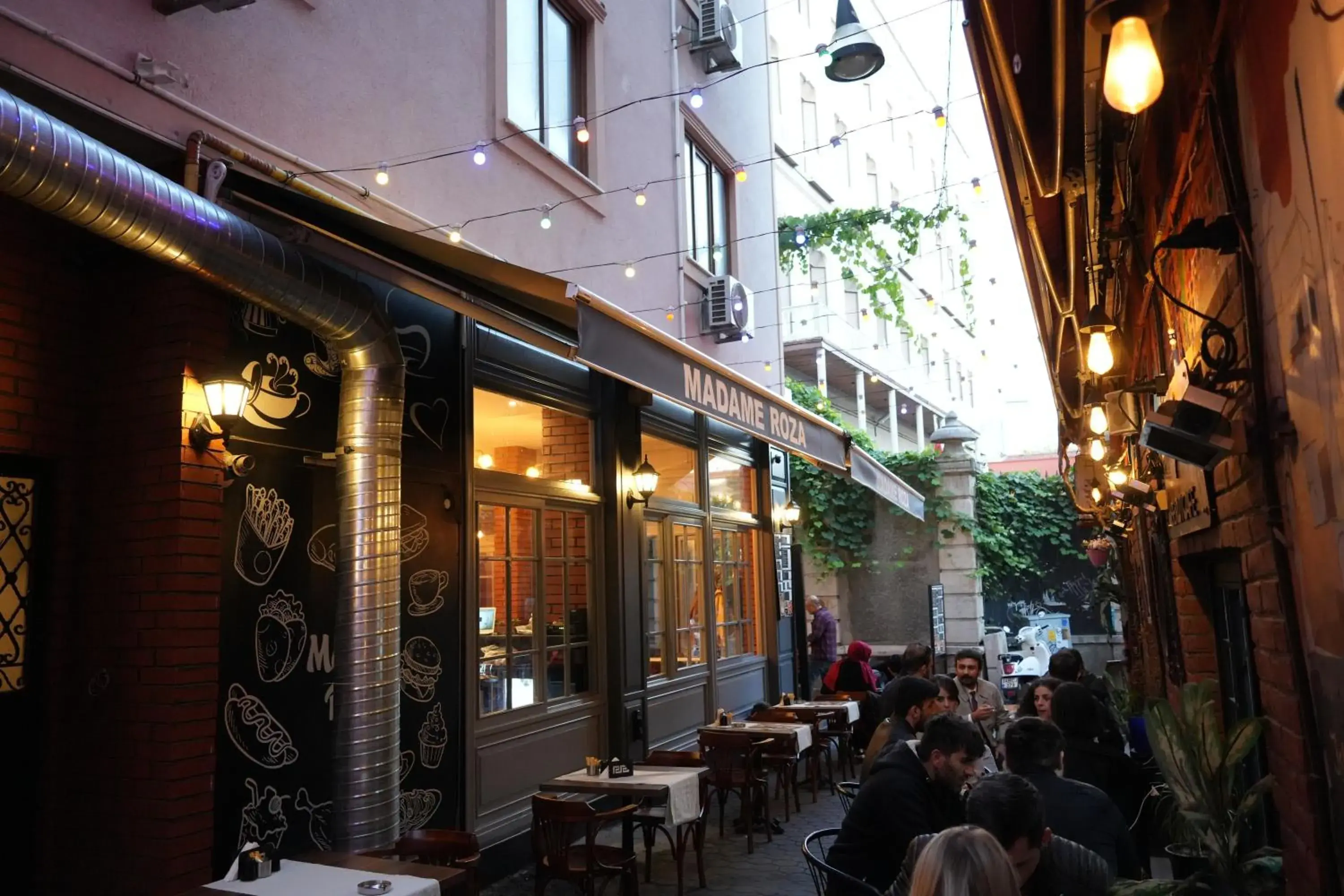 Property building in madame roza Property building in madame roza