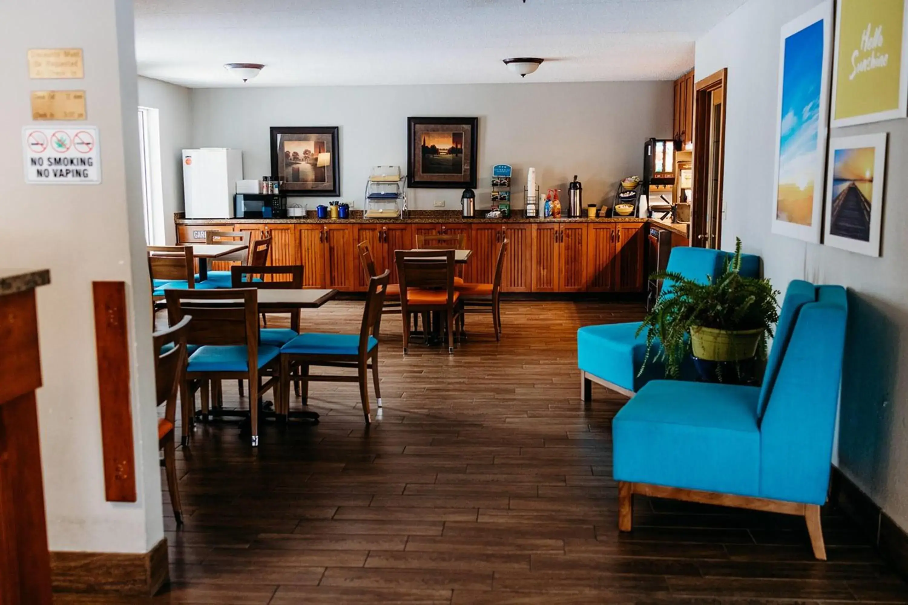 Breakfast in Days Inn by Wyndham International Falls Breakfast in Days Inn by Wyndham International Falls