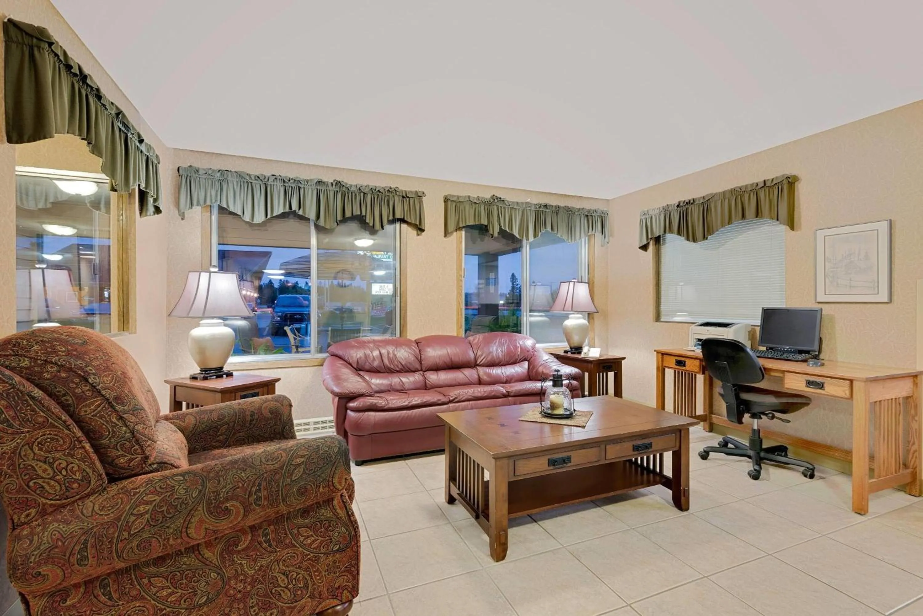 Business facilities in Days Inn by Wyndham International Falls