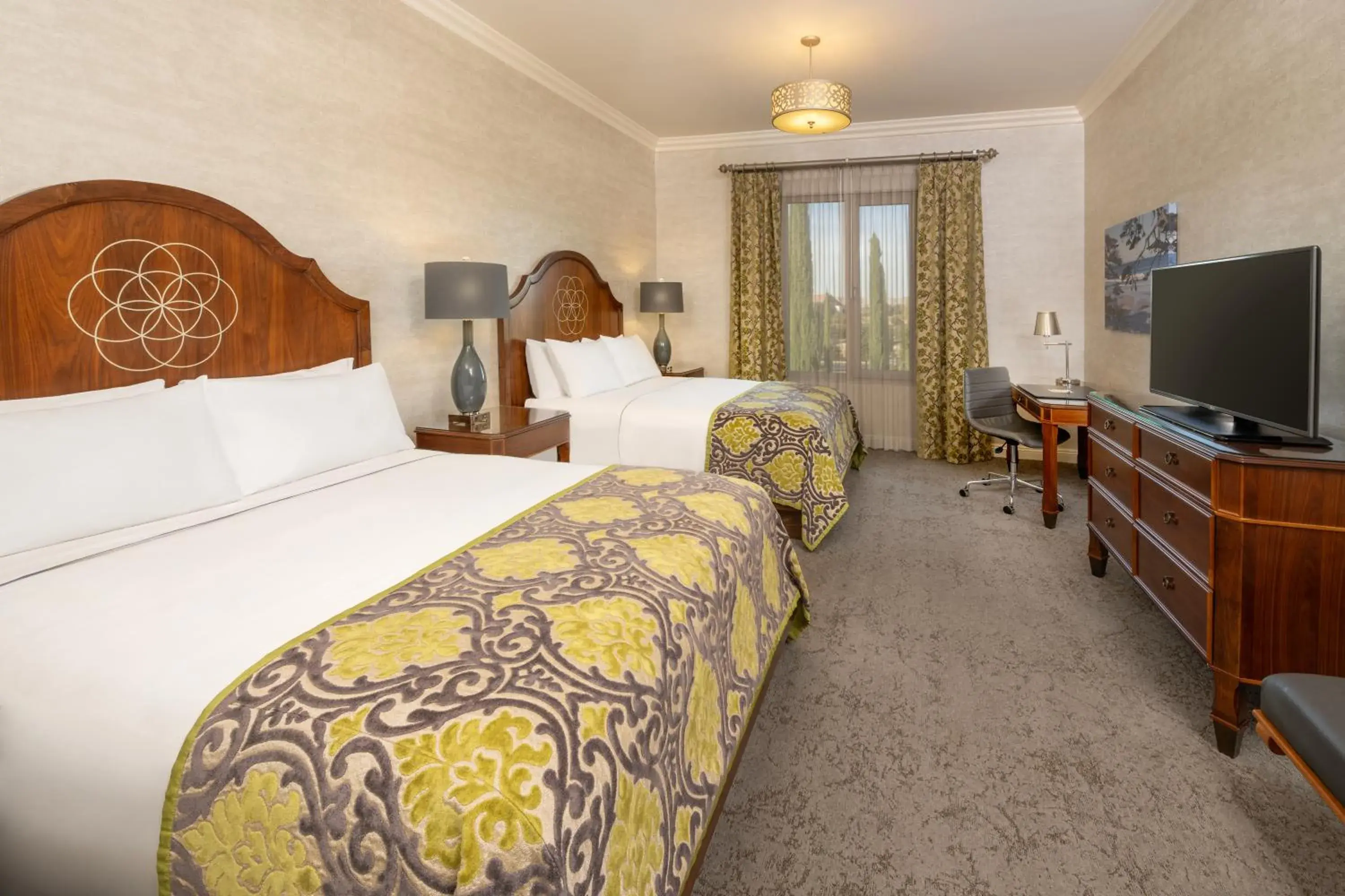 Deluxe Two Queen in Allegretto Vineyard Resort Paso Robles Deluxe Two Queen in Allegretto Vineyard Resort Paso Robles