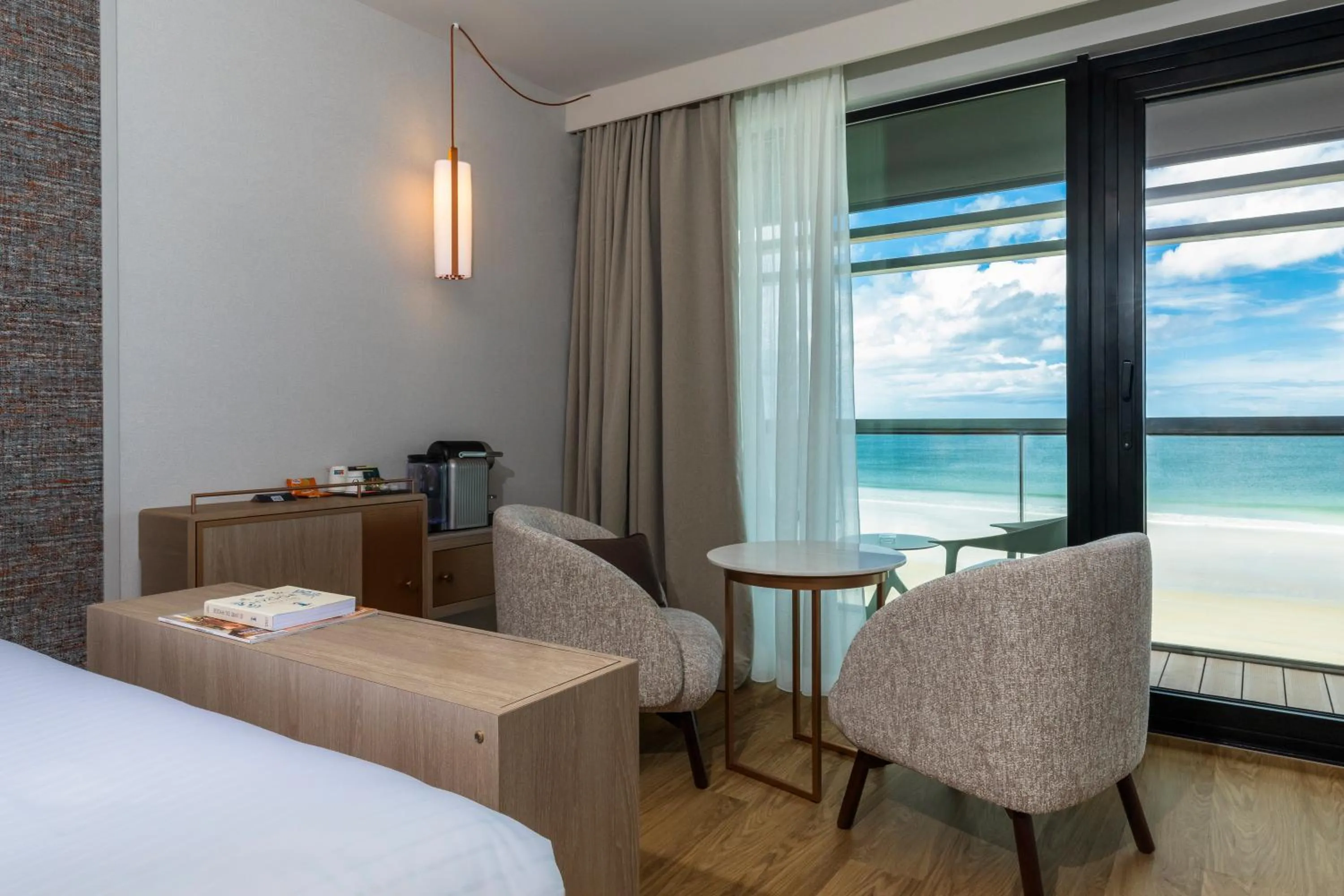 Bed in Oceania Saint Malo