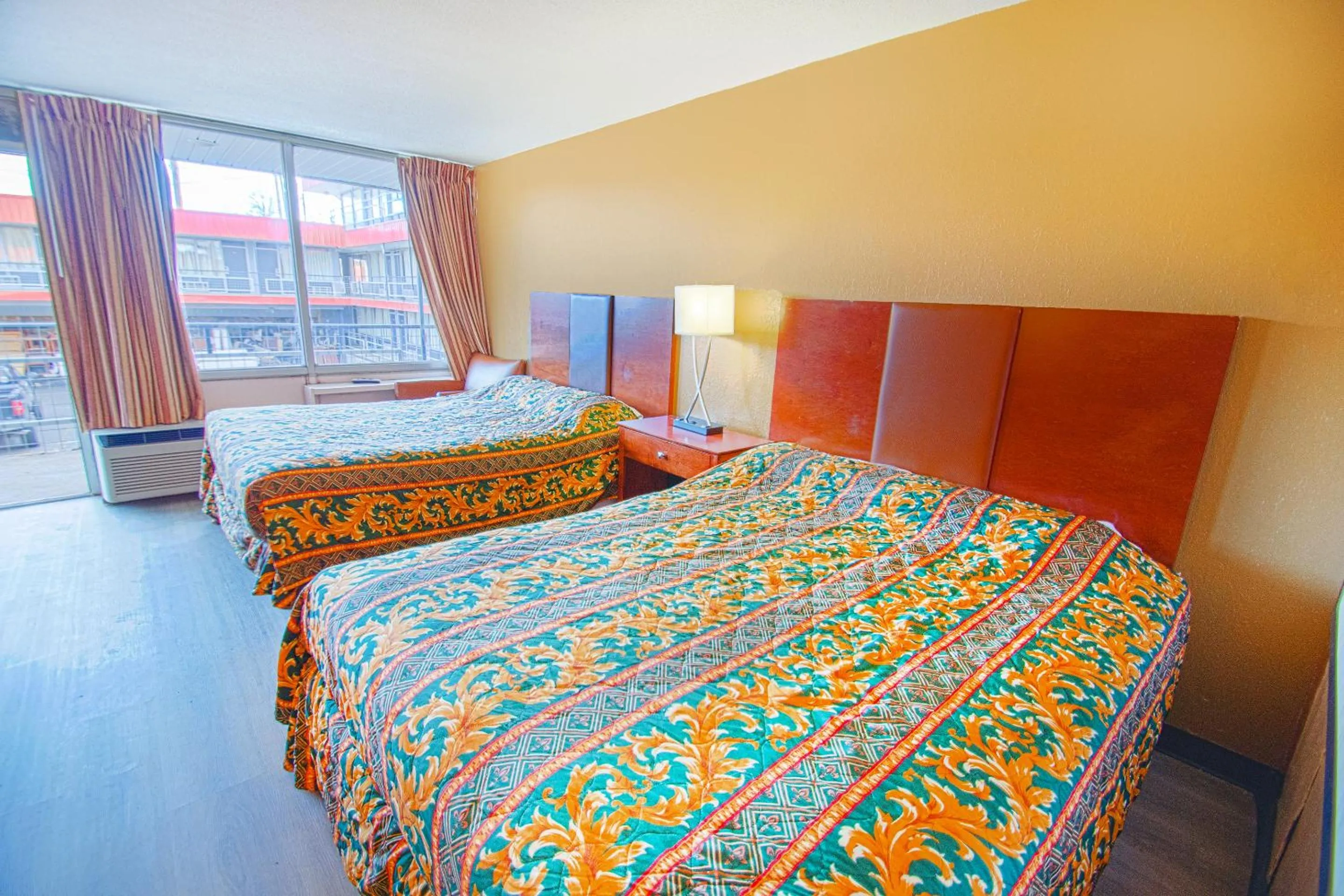 Bedroom in Holiday Lodge Virginia -Listing Partner