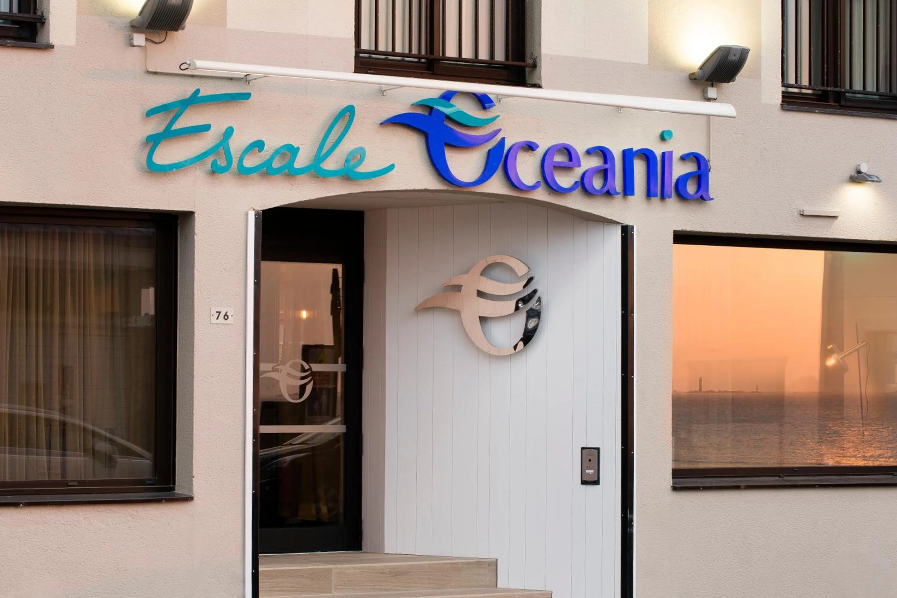 Facade/entrance in Escale Oceania Saint Malo
