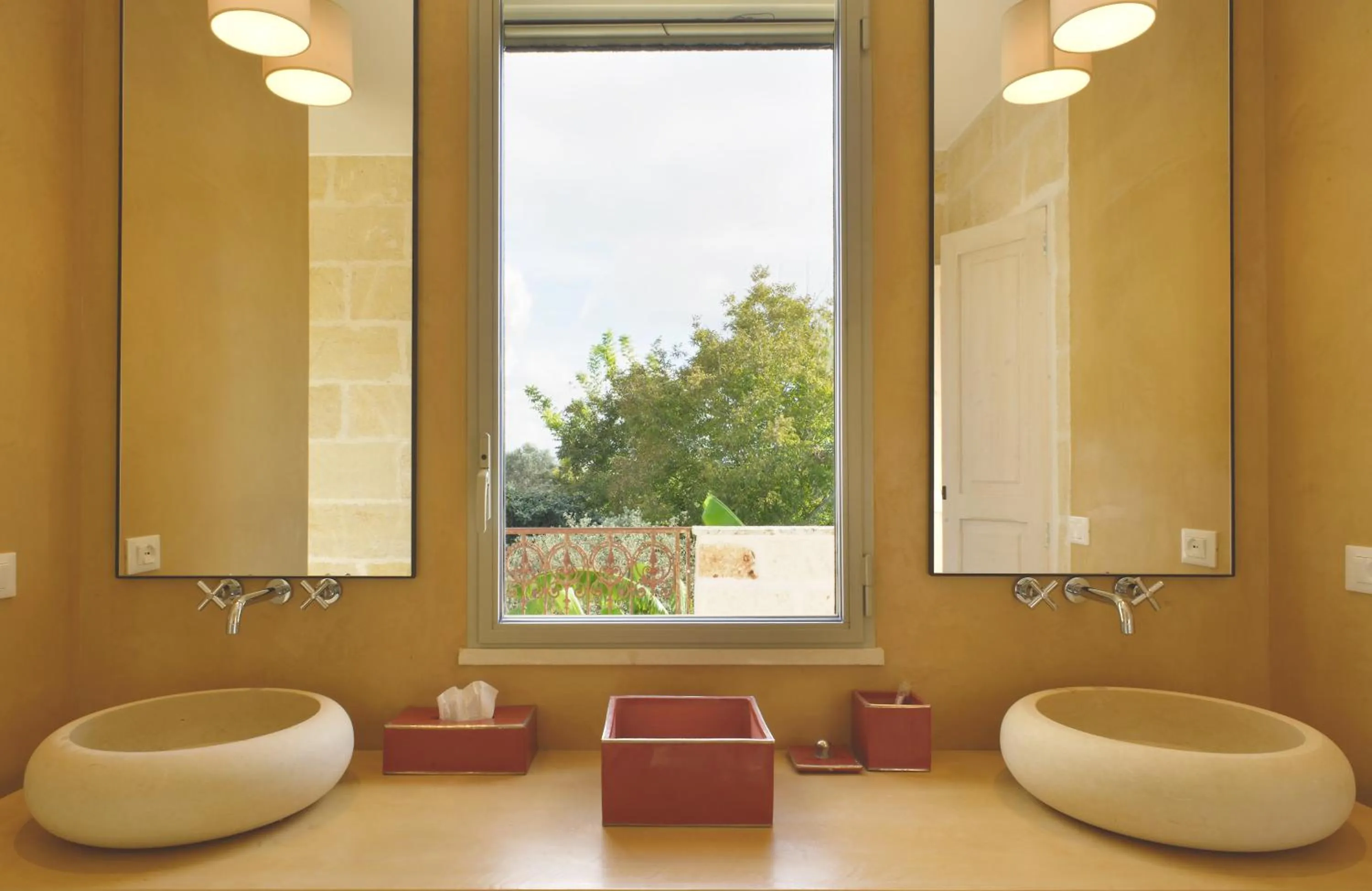 Bathroom in Masseria Trapana
