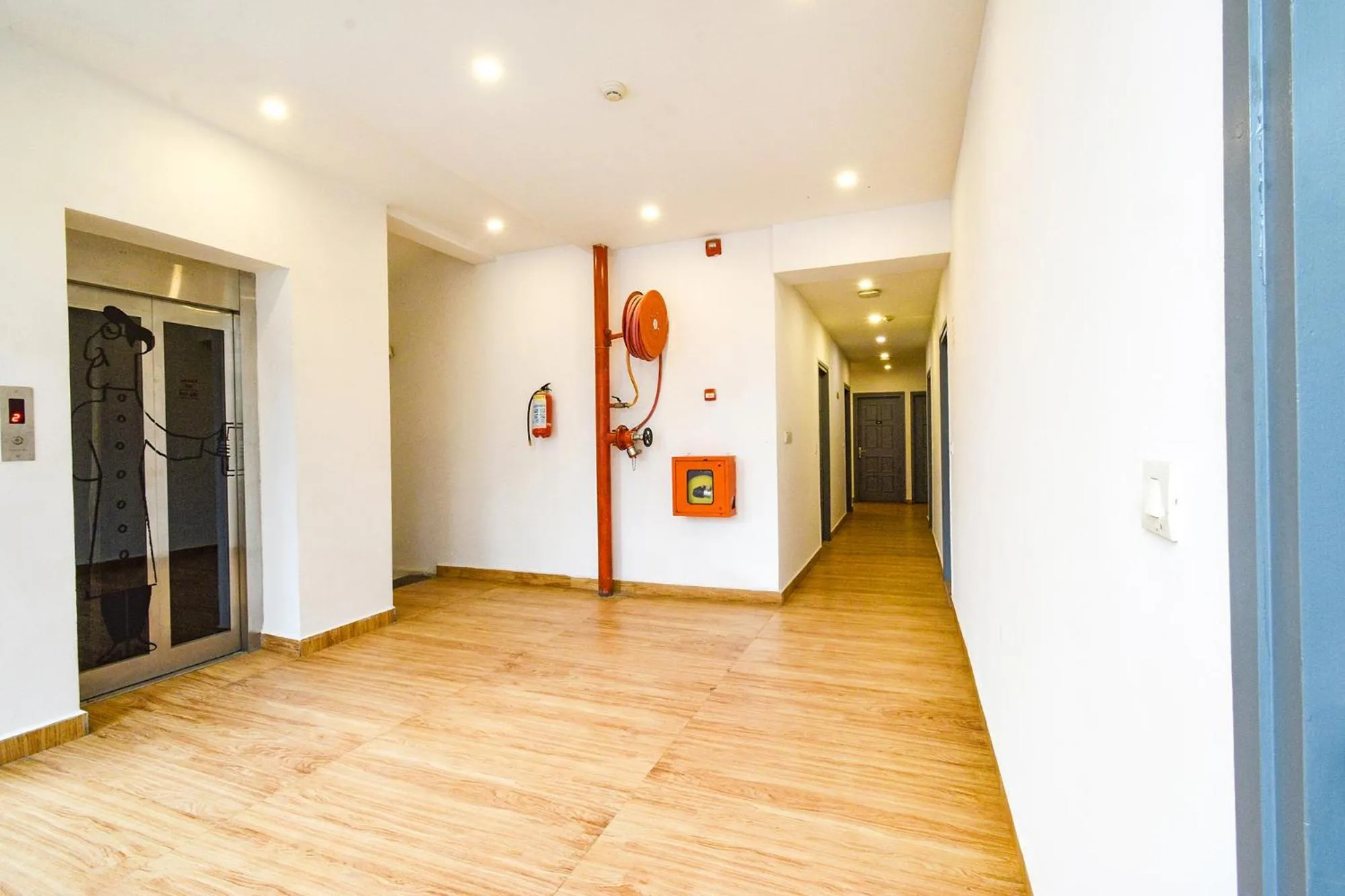 Lobby or reception in FabHotel White Ridge-SIa Life Hospital, Kondapur