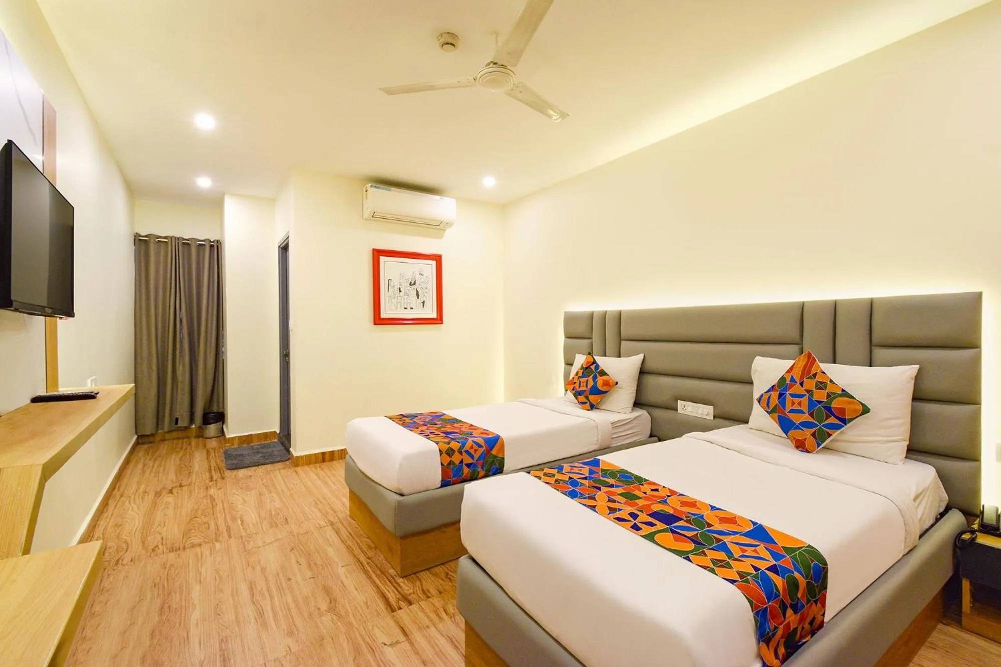 Bed in FabHotel White Ridge-SIa Life Hospital, Kondapur