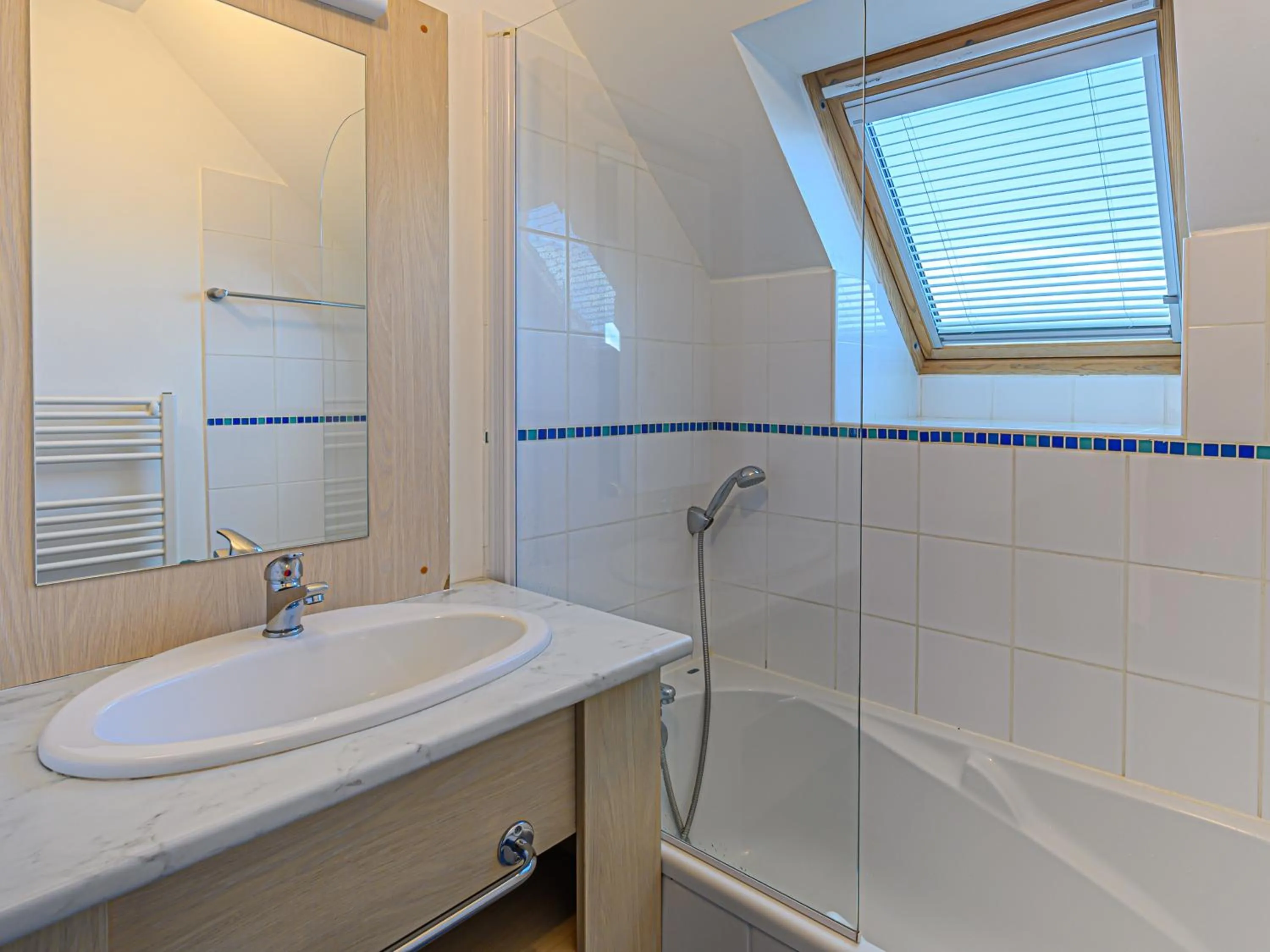 Bathroom in Vacancéole - Résidence Les Terrasses de Pentrez-Plage