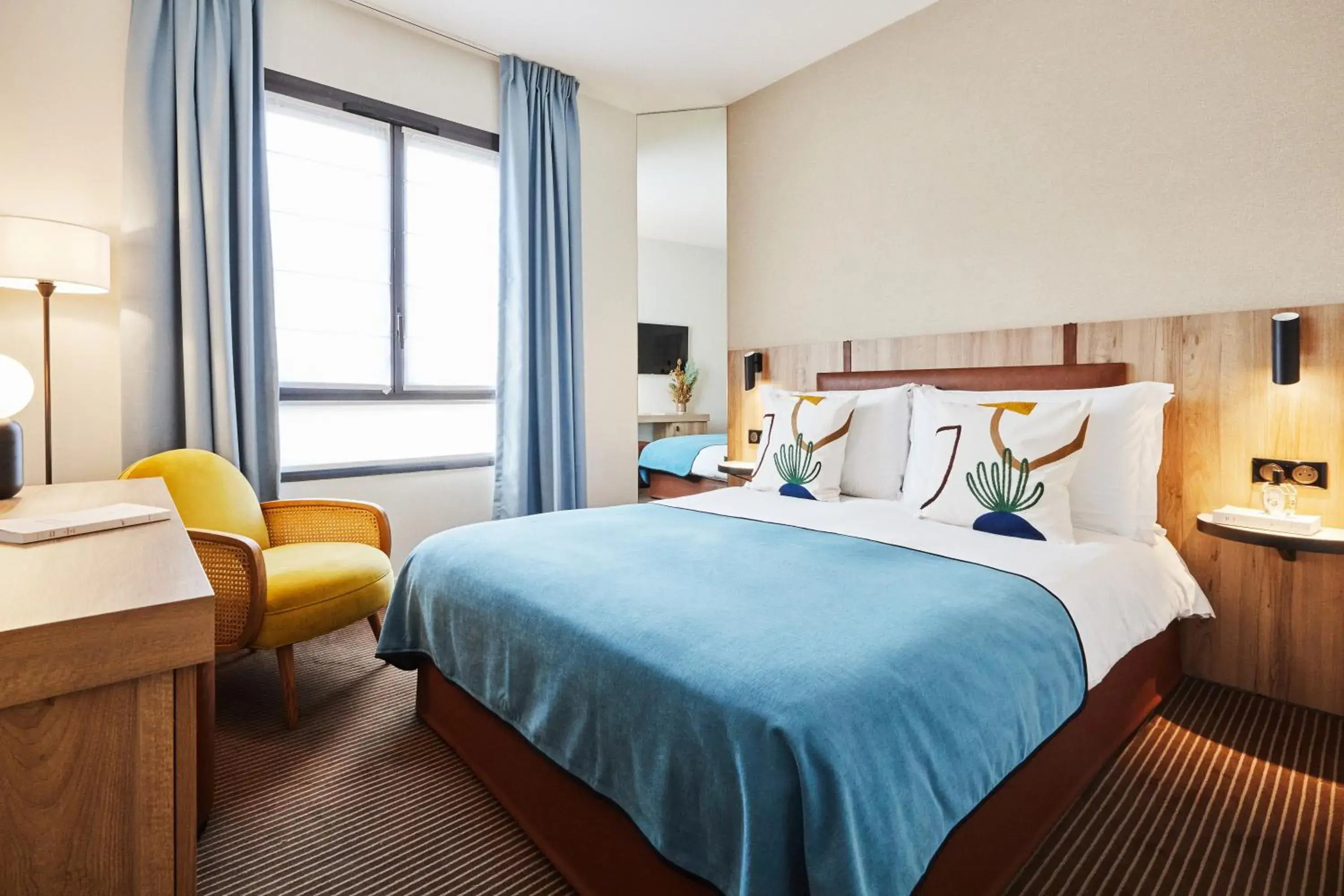 Bedroom, Bed in Plaza Tour Eiffel Bedroom, Bed in Plaza Tour Eiffel