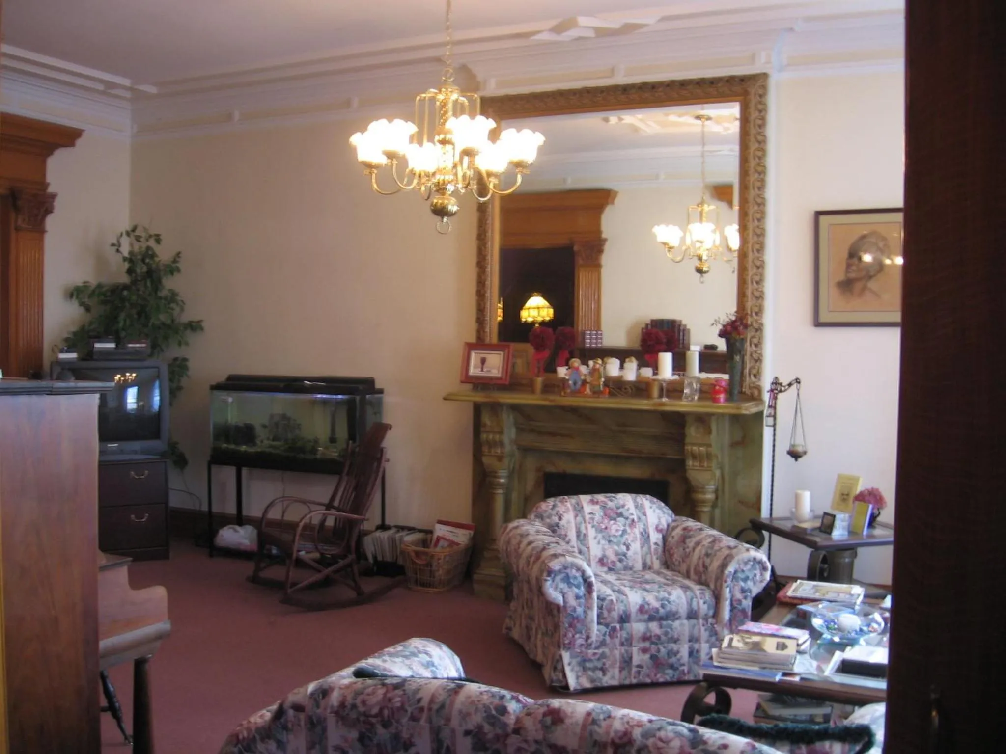 Olde Judge Mansion B&B