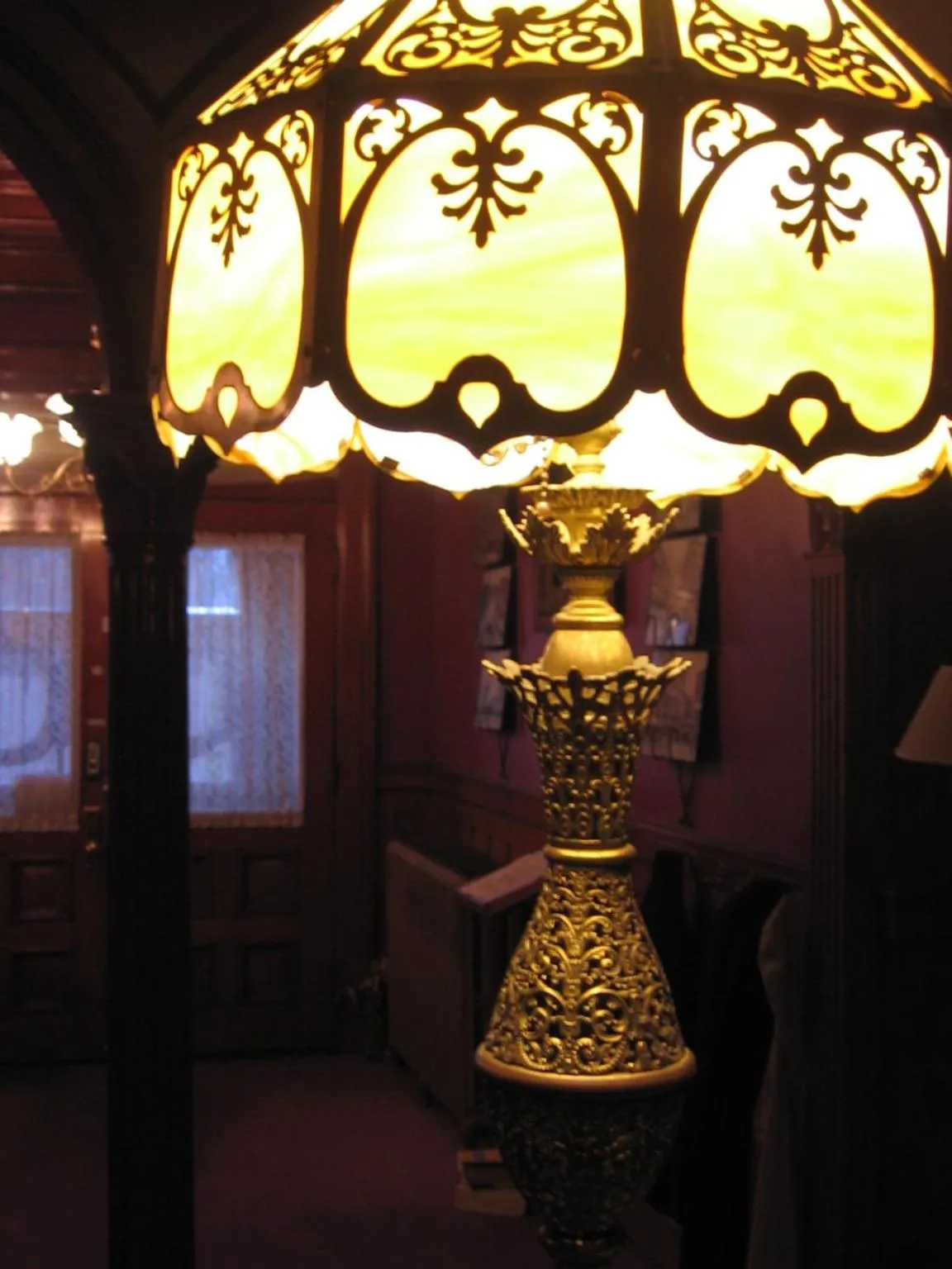 Olde Judge Mansion B&B