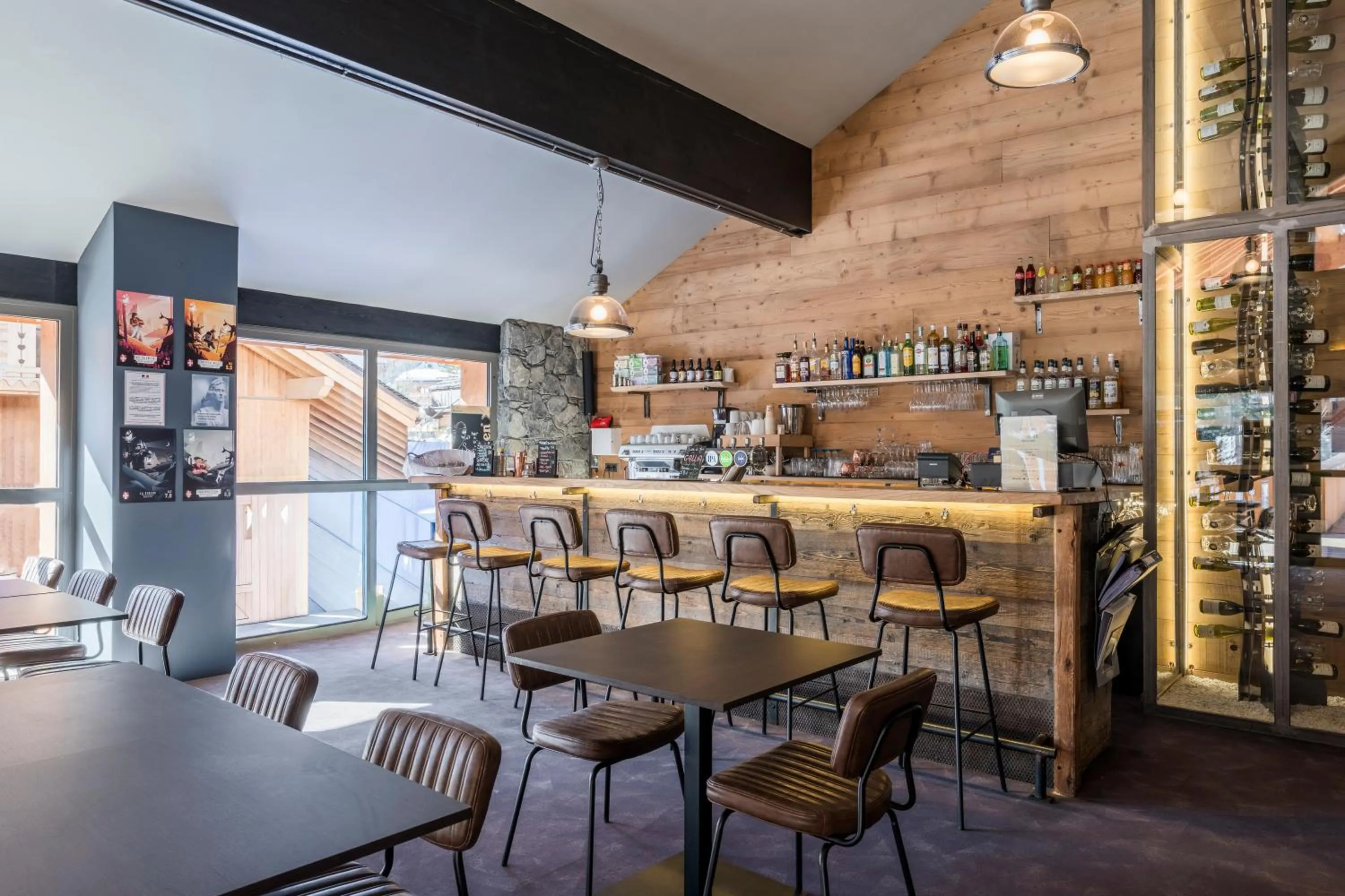 Restaurant/places to eat in Résidence Pierre & Vacances Premium L'Hévana