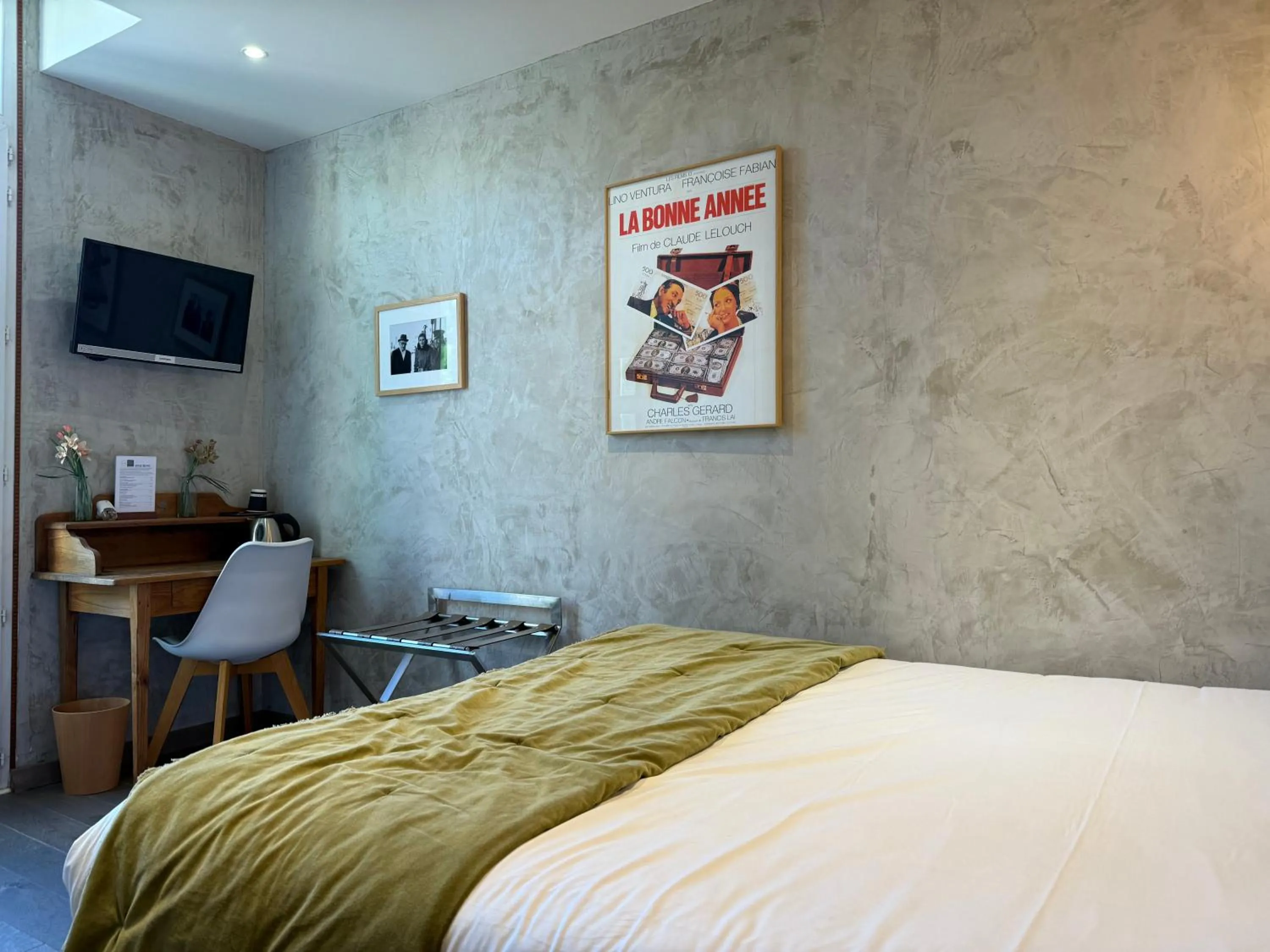 Bed in Ideal Sejour Cannes - Hôtel de Charme