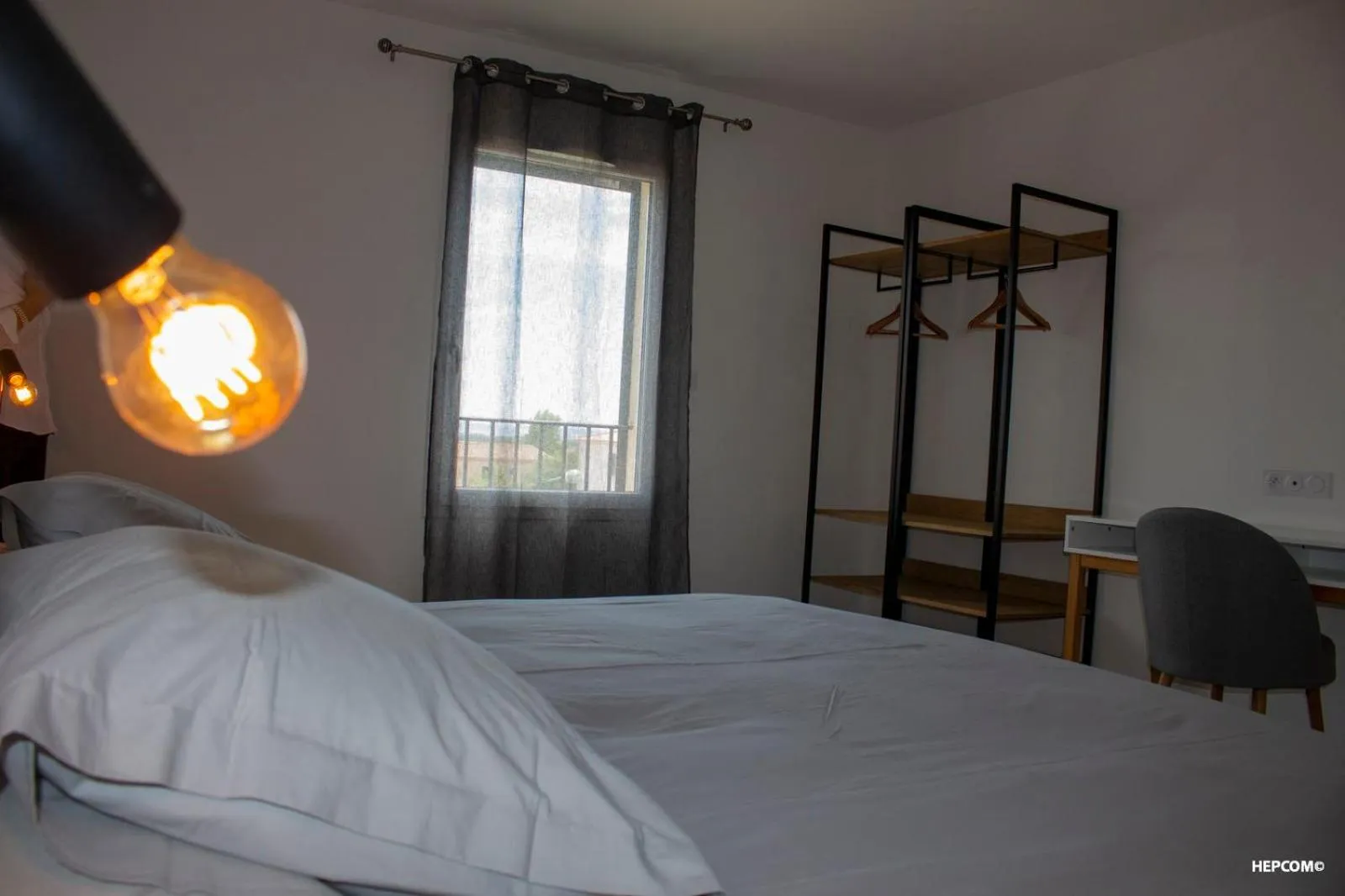 Bedroom, Bed in BASTIDE 9