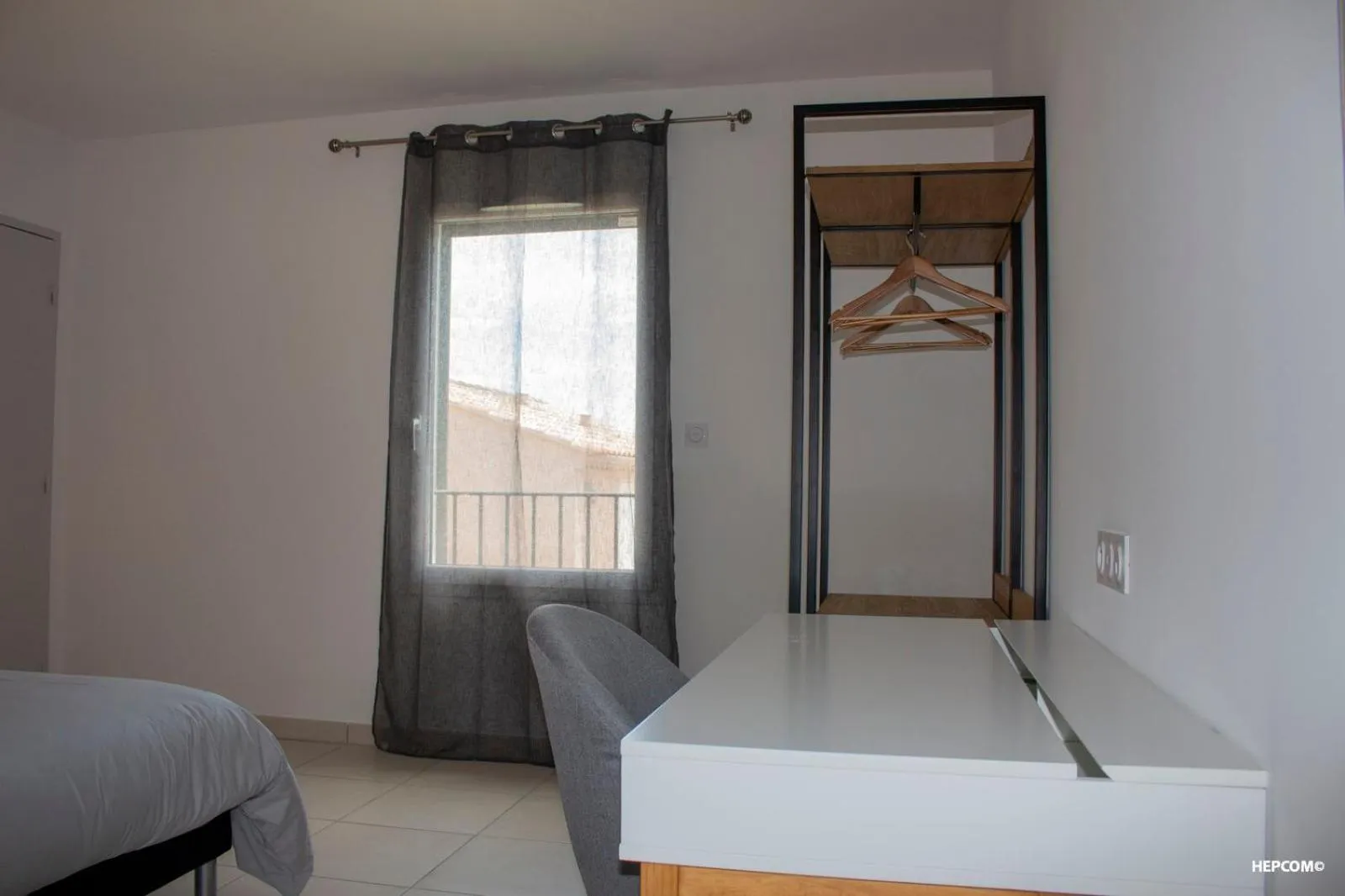 Bedroom, Bed in BASTIDE 9