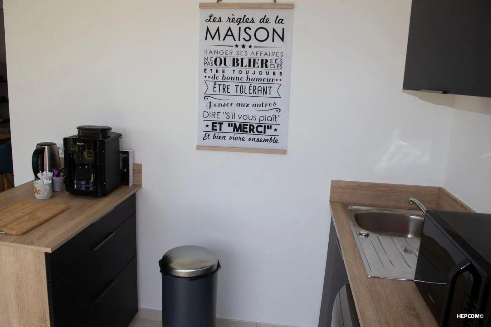 Communal kitchen in BASTIDE 9