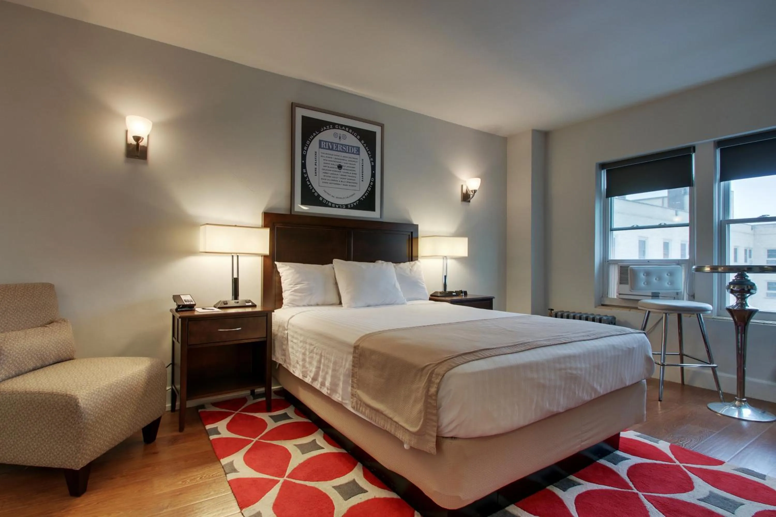 Bed in Knickerbocker on the Lake