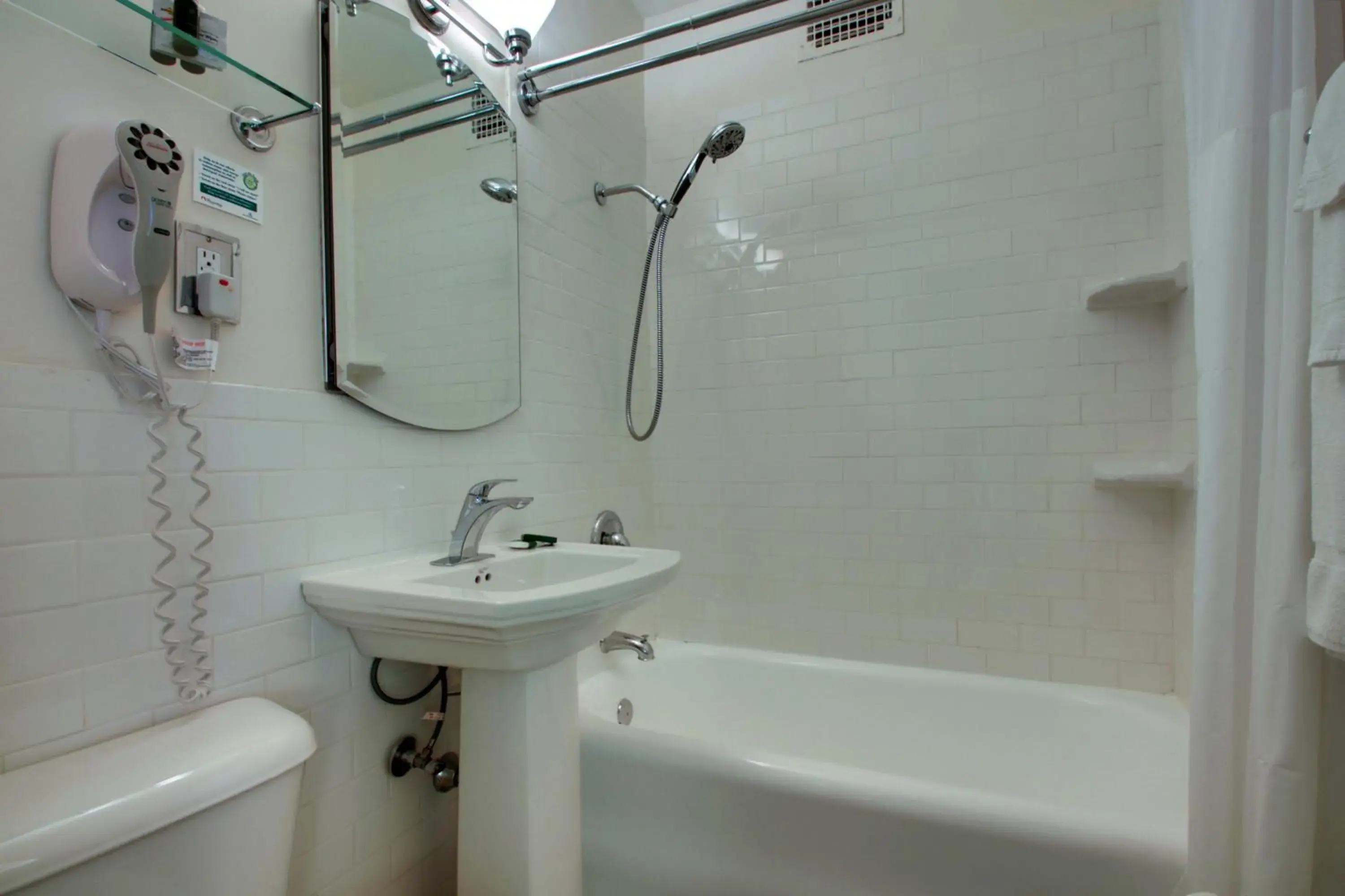 Deluxe Room in Knickerbocker on the Lake Deluxe Room in Knickerbocker on the Lake