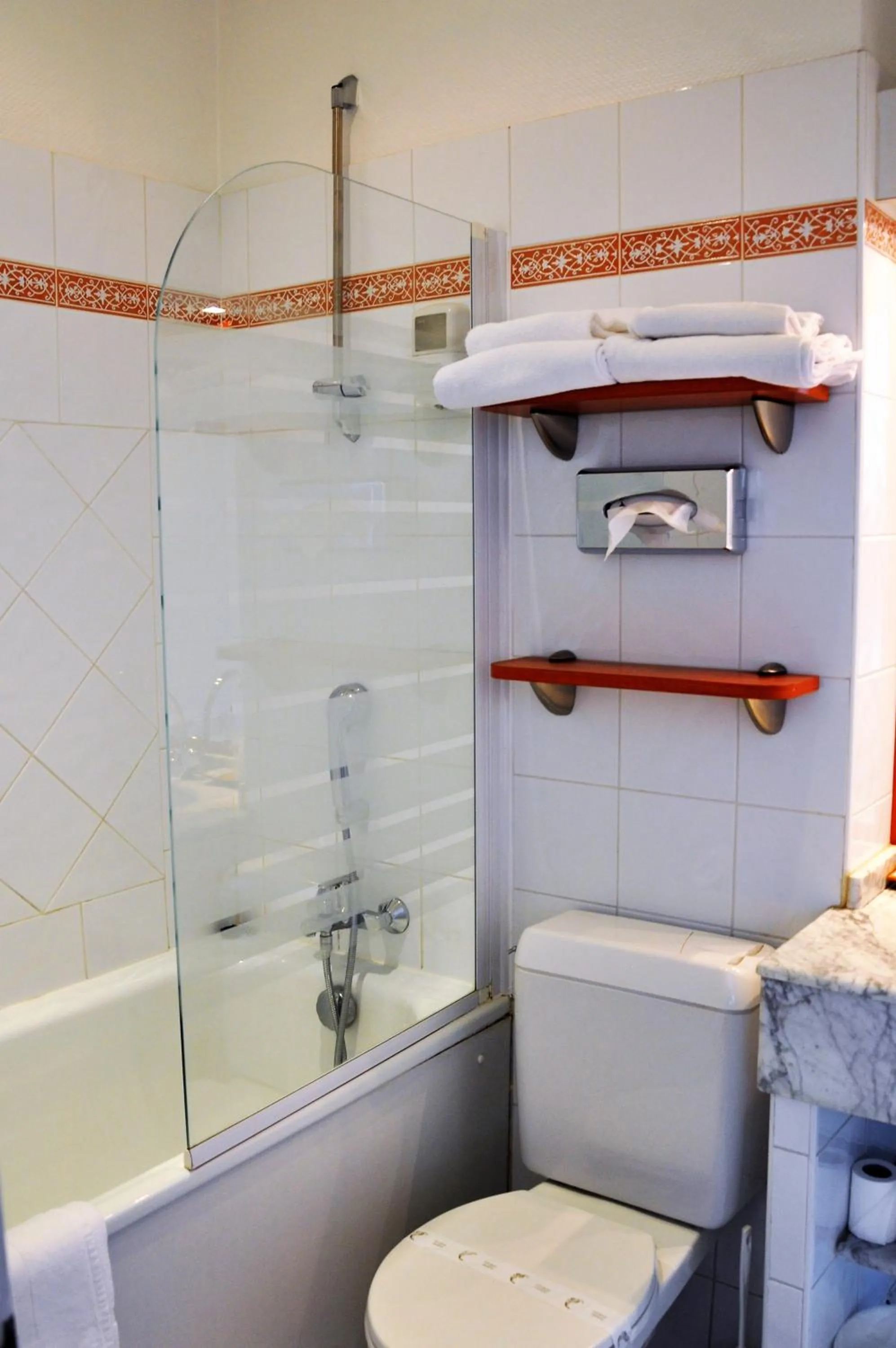 Nearby landmark in Hotel Colbert