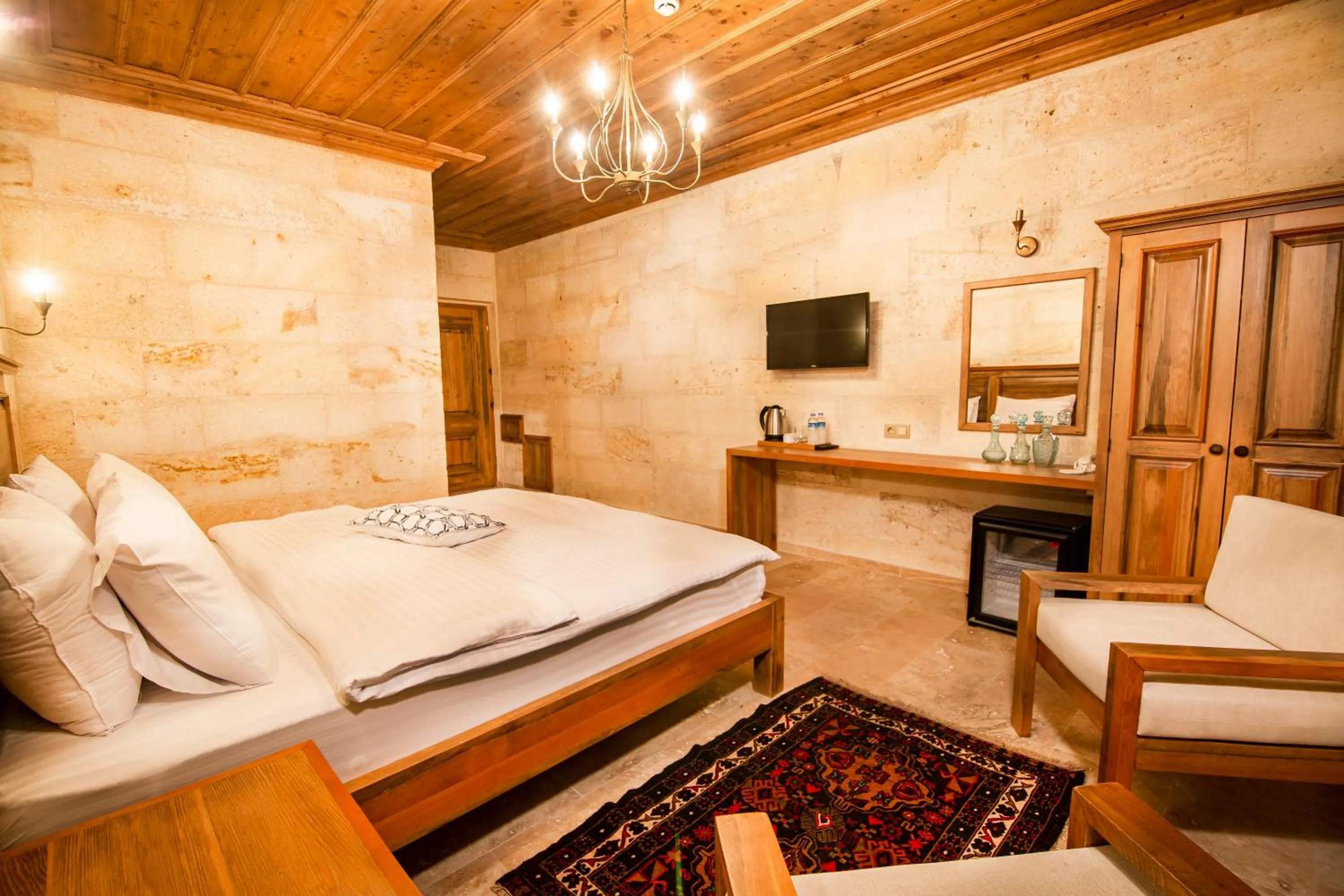 Photo of the whole room, Bed in ikarus Cappadocia Hotel