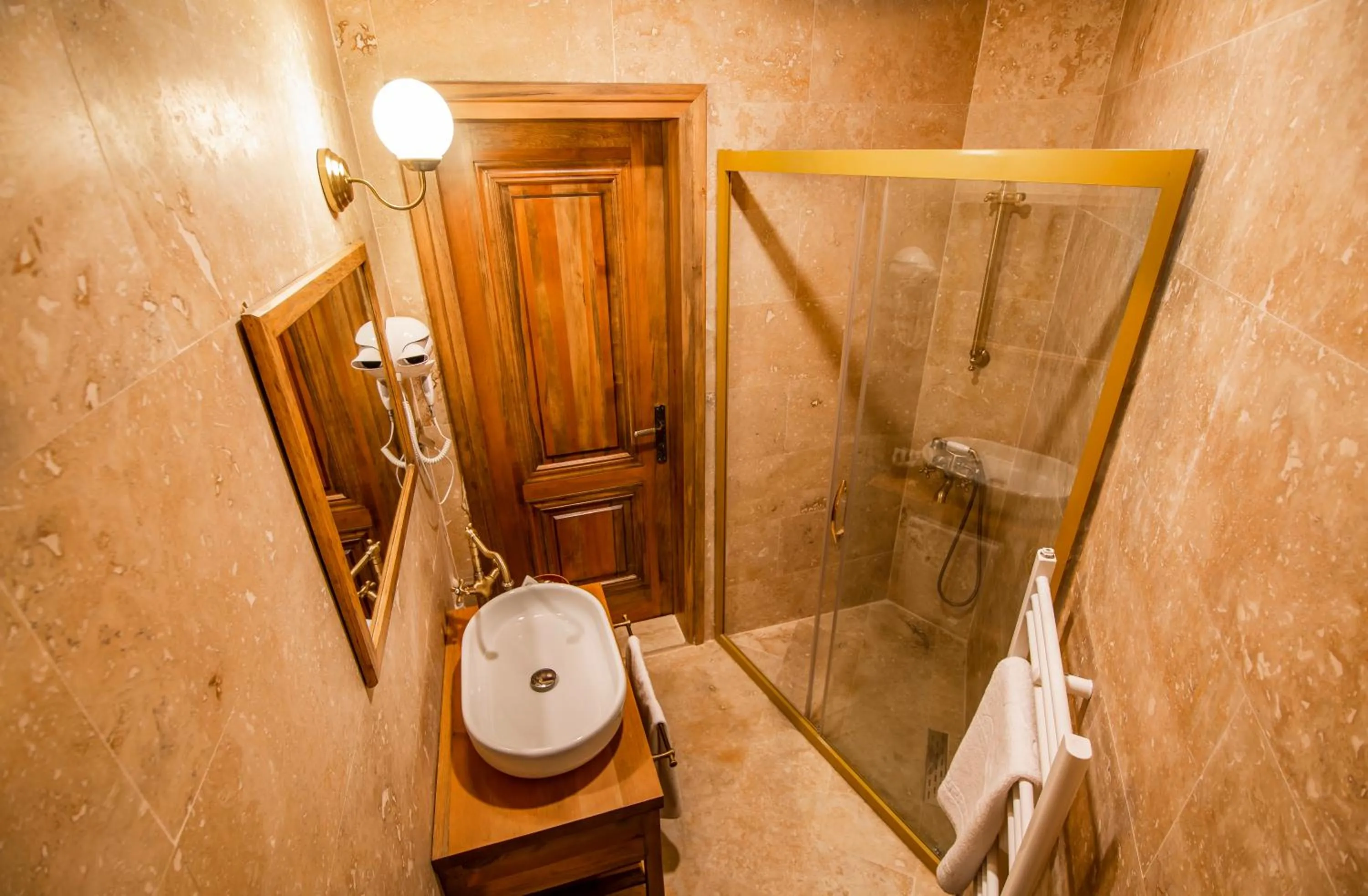 Bathroom in ikarus Cappadocia Hotel