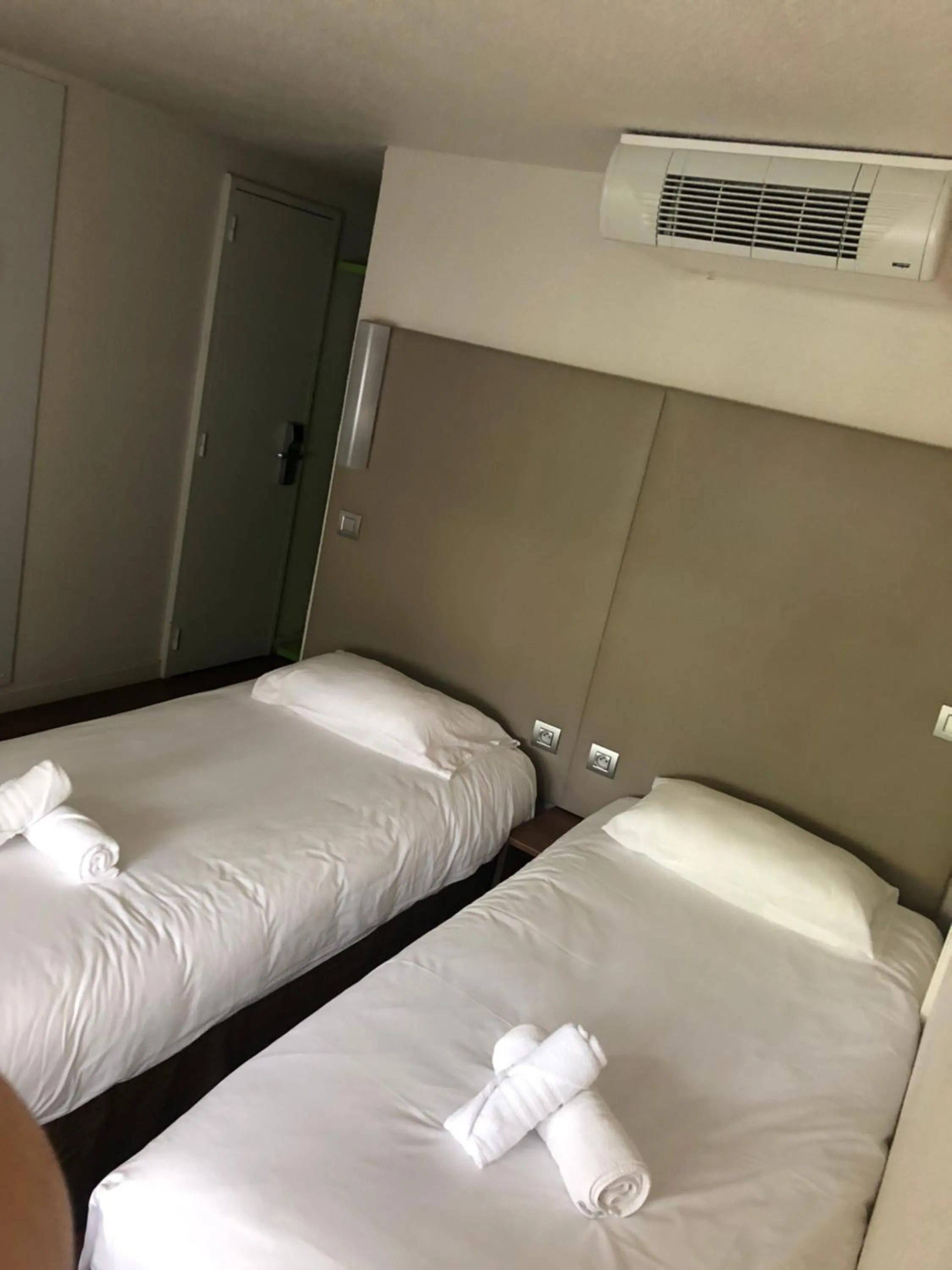 Bed in The Originals Access, Hôtel Foix