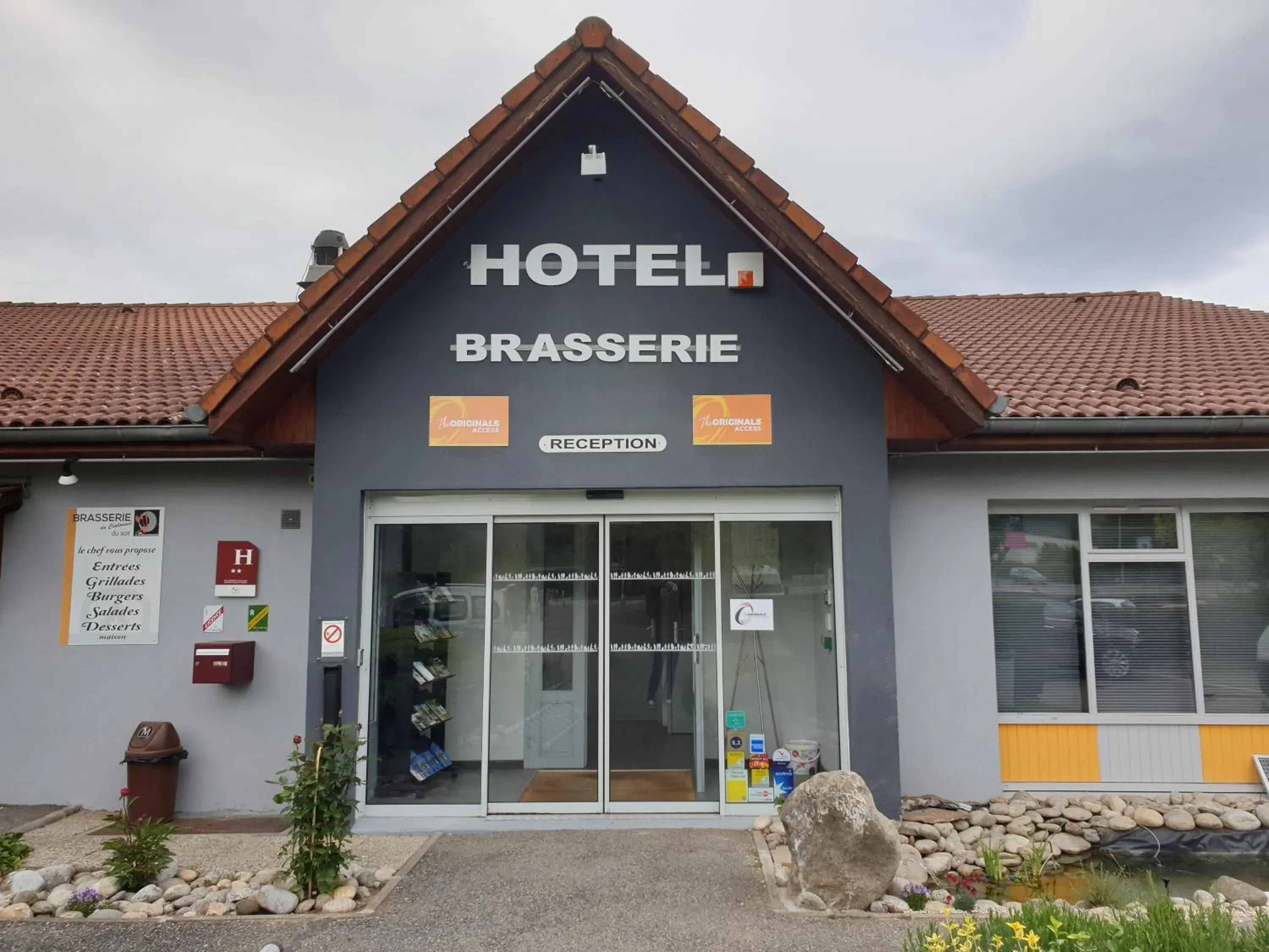 Facade/entrance in The Originals Access, Hôtel Foix Facade/entrance in The Originals Access, Hôtel Foix