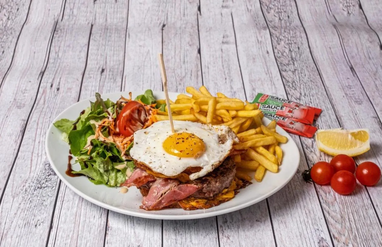 Restaurant/places to eat in The Originals Access, Hôtel Foix