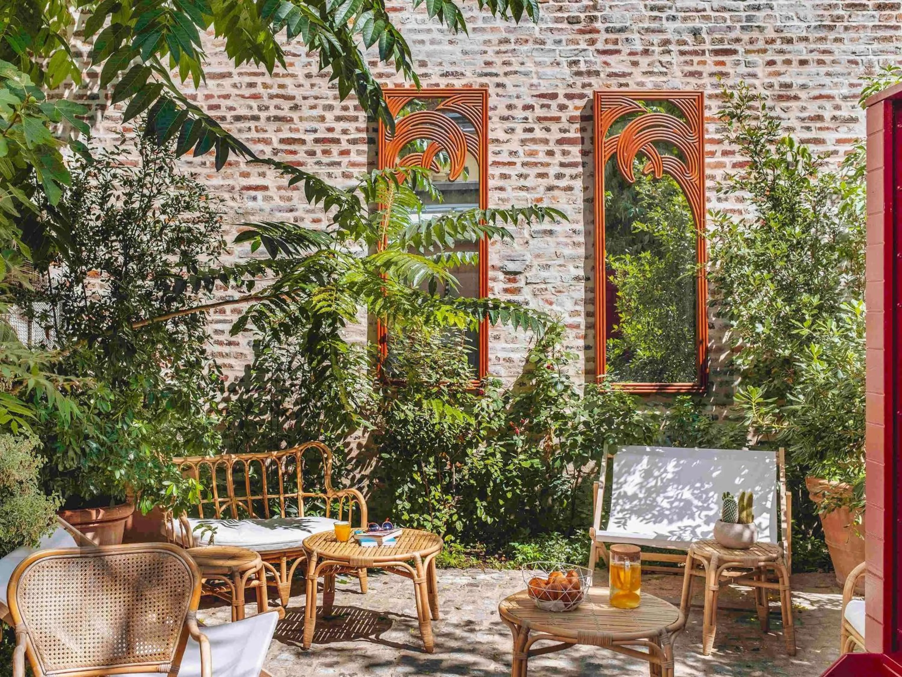 Property building in ibis Styles Paris Nation Cours de Vincennes