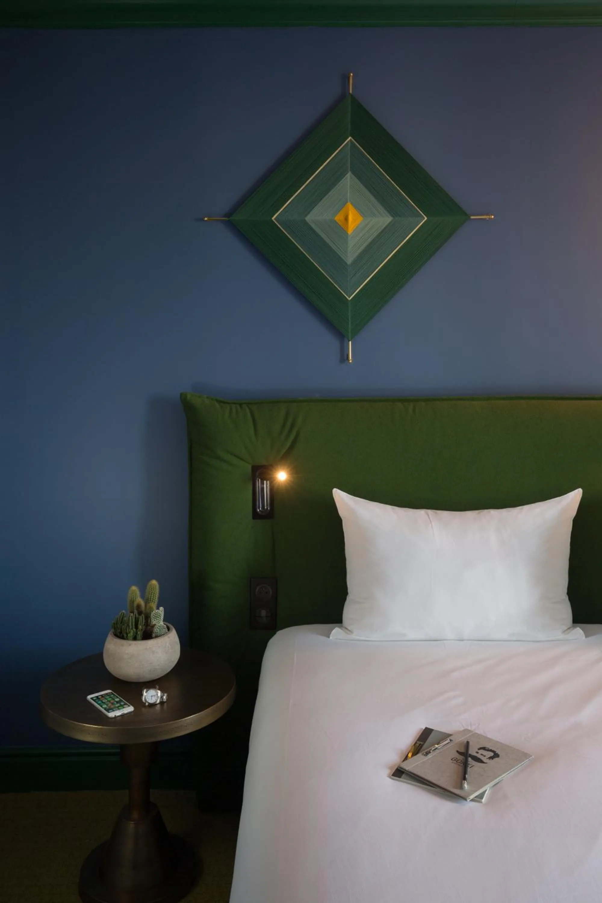 Decorative detail, Bed in ibis Styles Paris Nation Cours de Vincennes