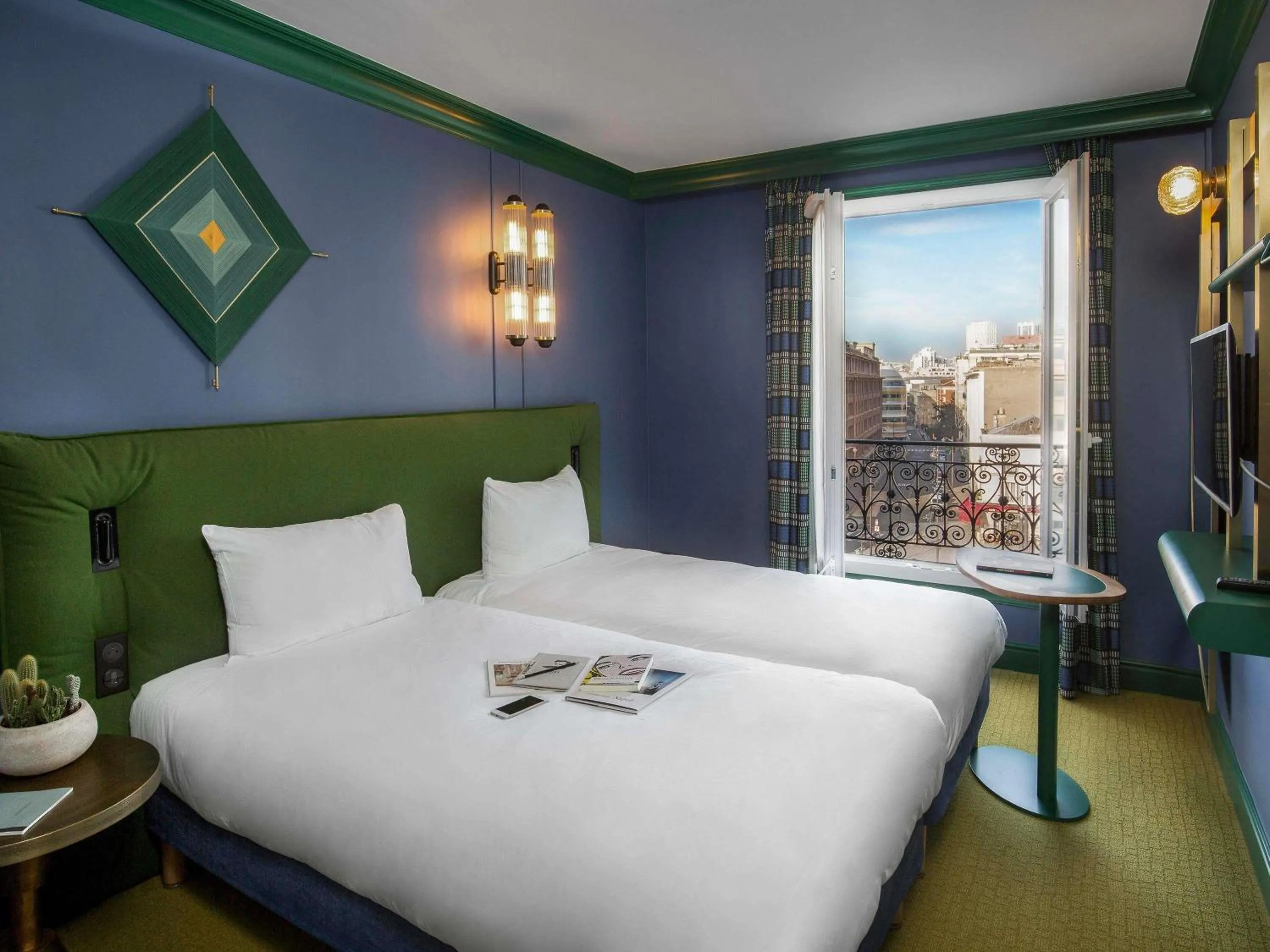 Property building, Bed in ibis Styles Paris Nation Cours de Vincennes