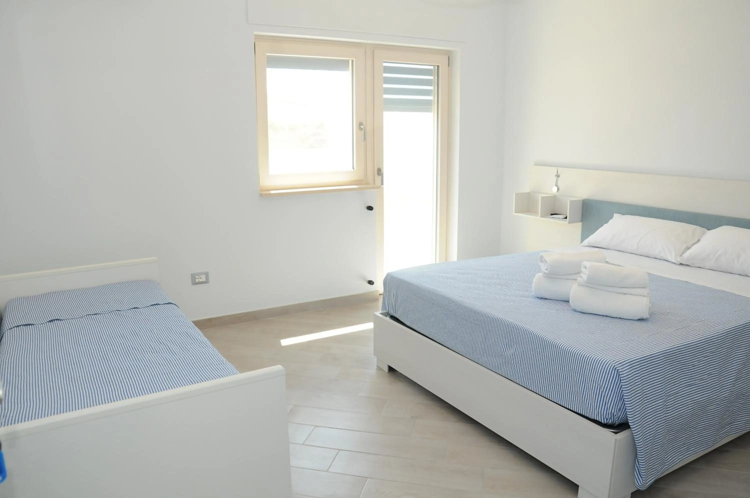 Communal lounge/ TV room in Tamarix