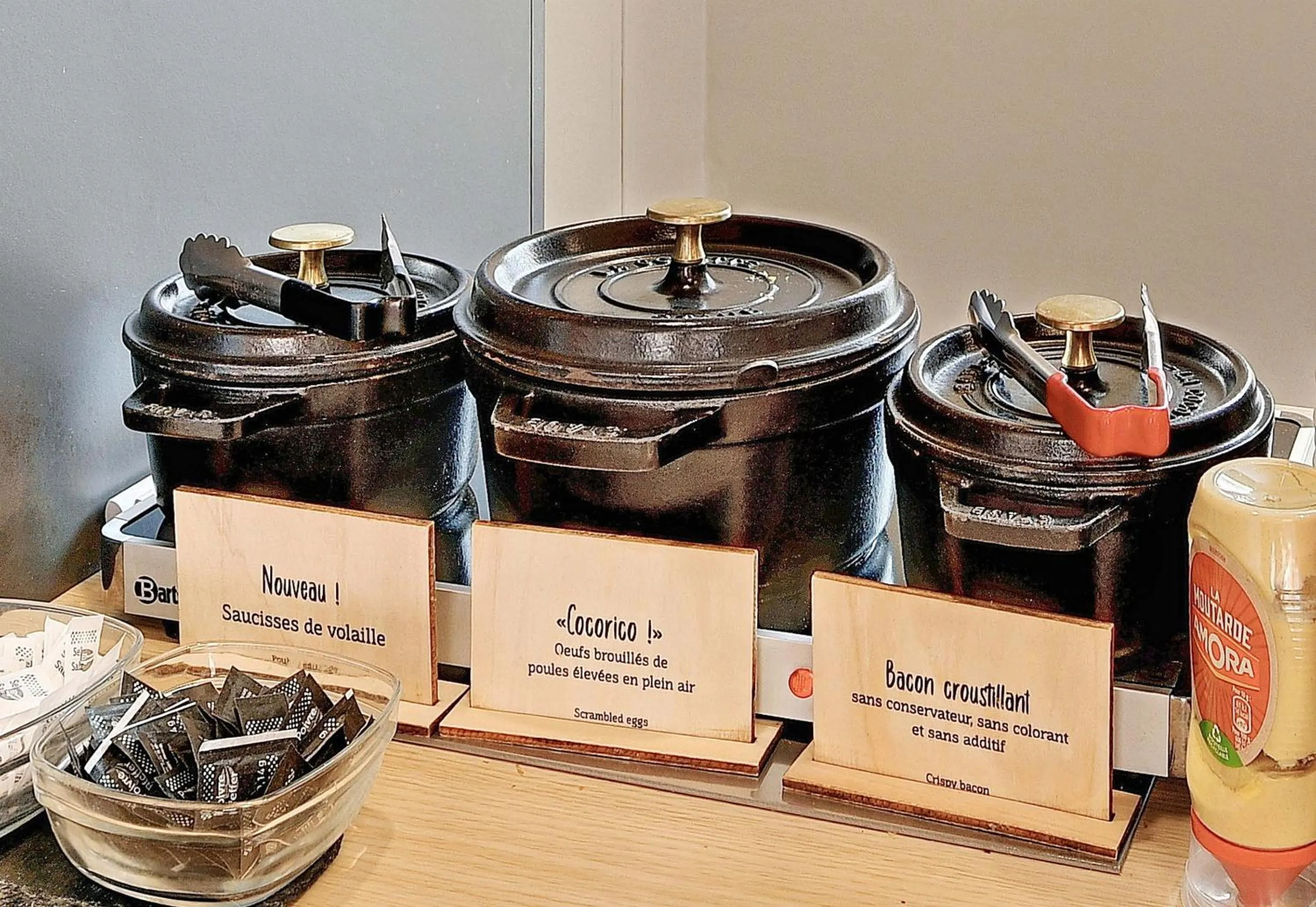 Breakfast in B&B HOTEL le Mans Centre